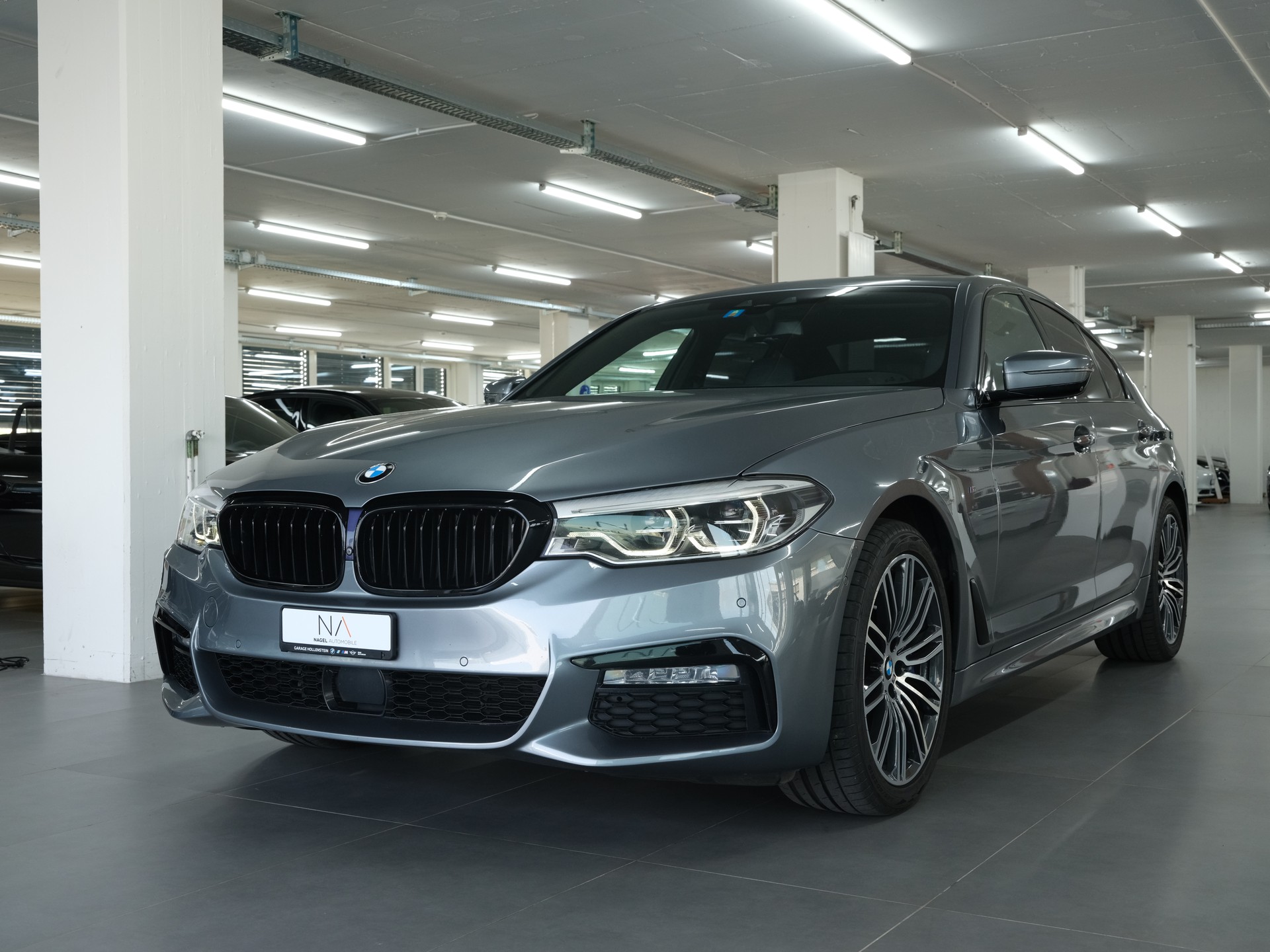 BMW 540i xDrive Sport Line Steptronic *360 Kamera* *Panorama* *X-Drive*-image-7