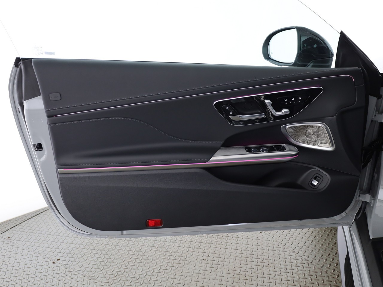 MERCEDES-BENZ CLE 53 4Matic+ Cabriolet-image-17