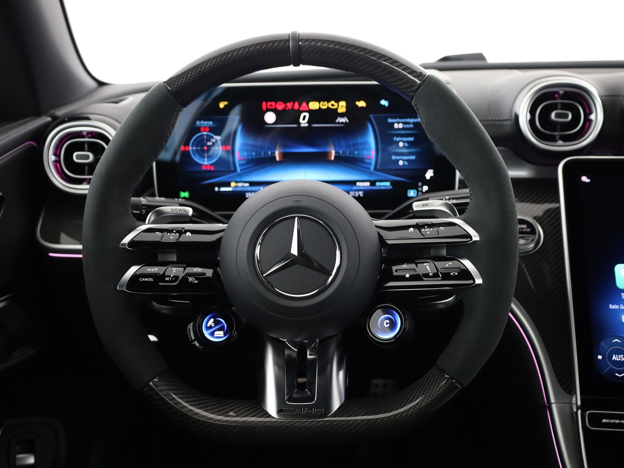 MERCEDES-BENZ CLE 53 4Matic+ Cabriolet-image-12