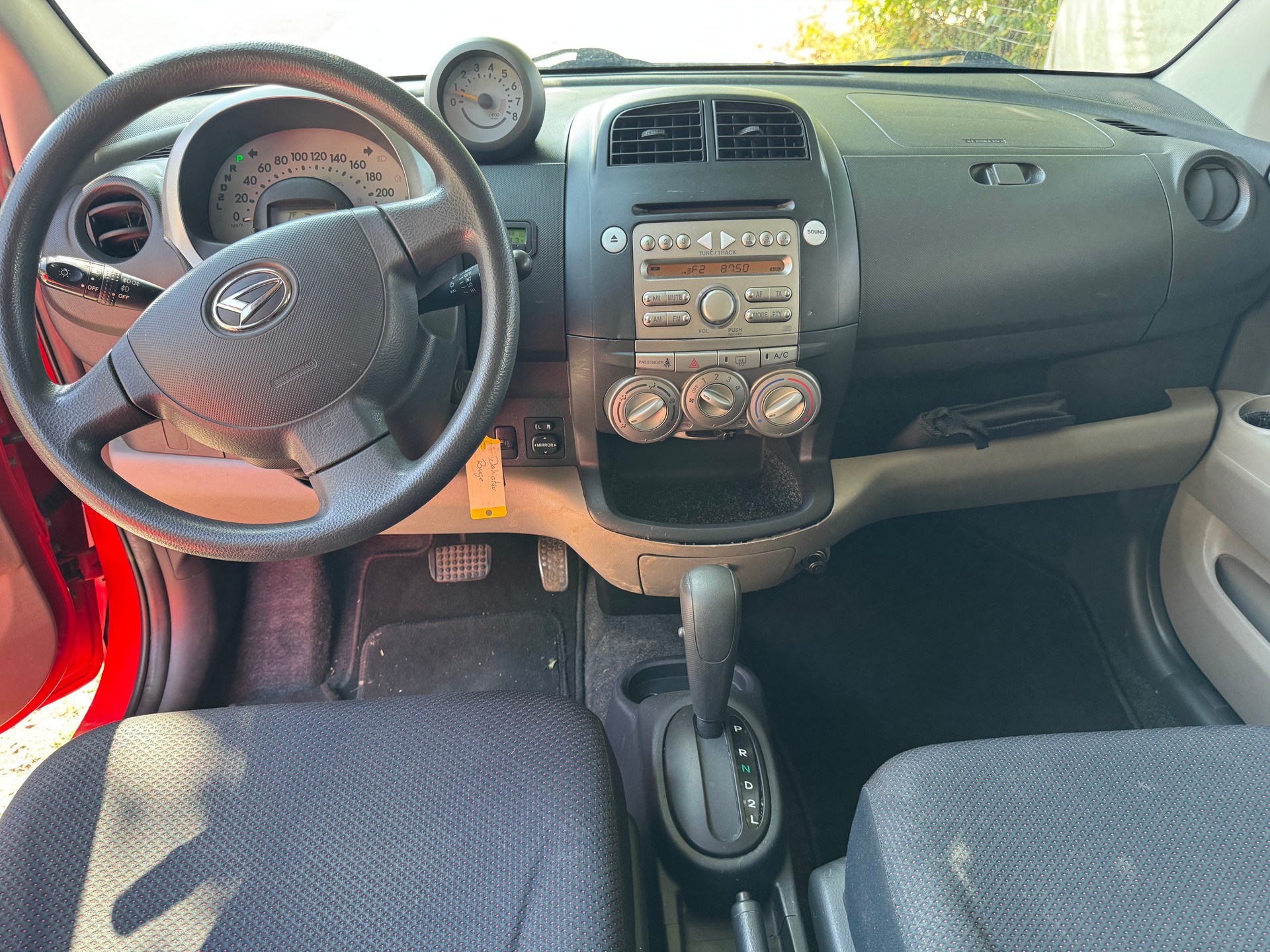 DAIHATSU SIRION-image-8