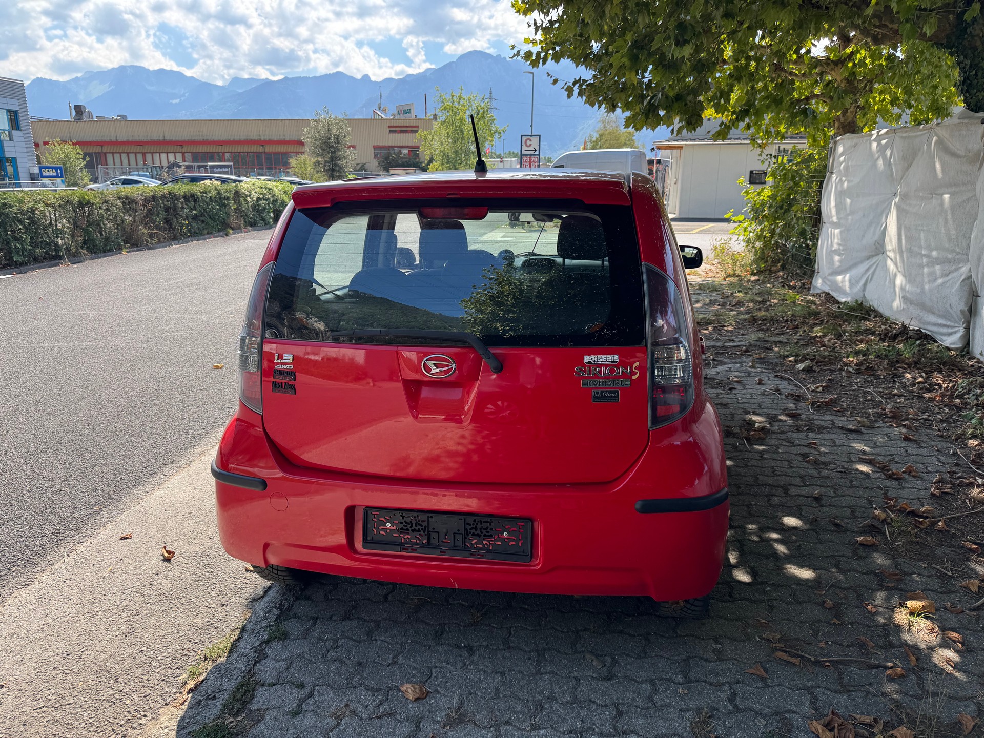DAIHATSU SIRION-image-4