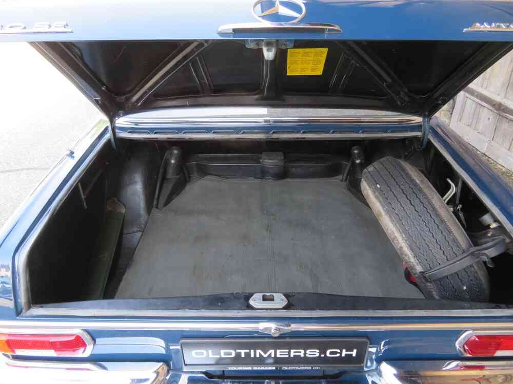 MERCEDES-BENZ 250 SE-image-12