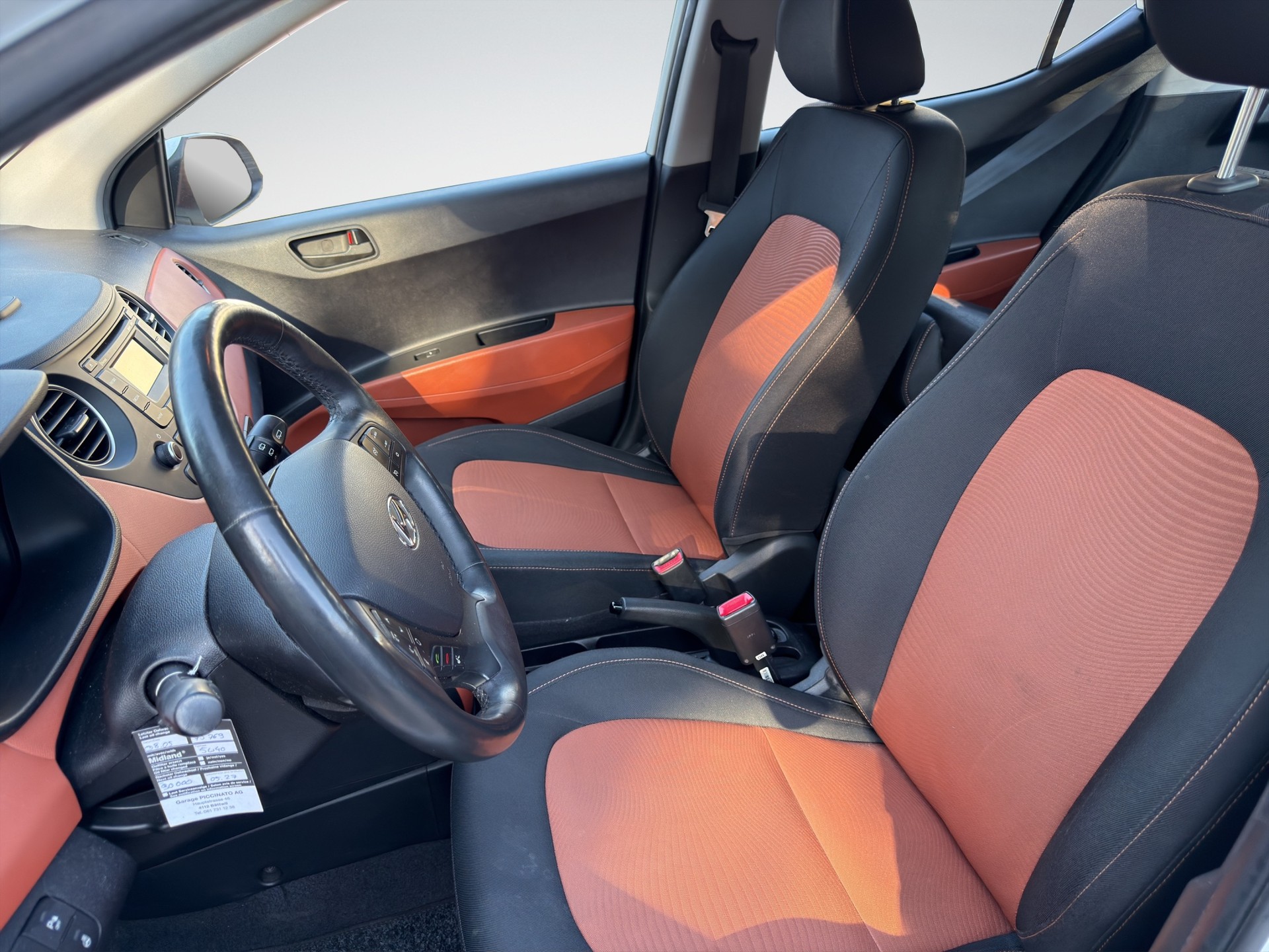 HYUNDAI i10 1.2 Vertex-image-8