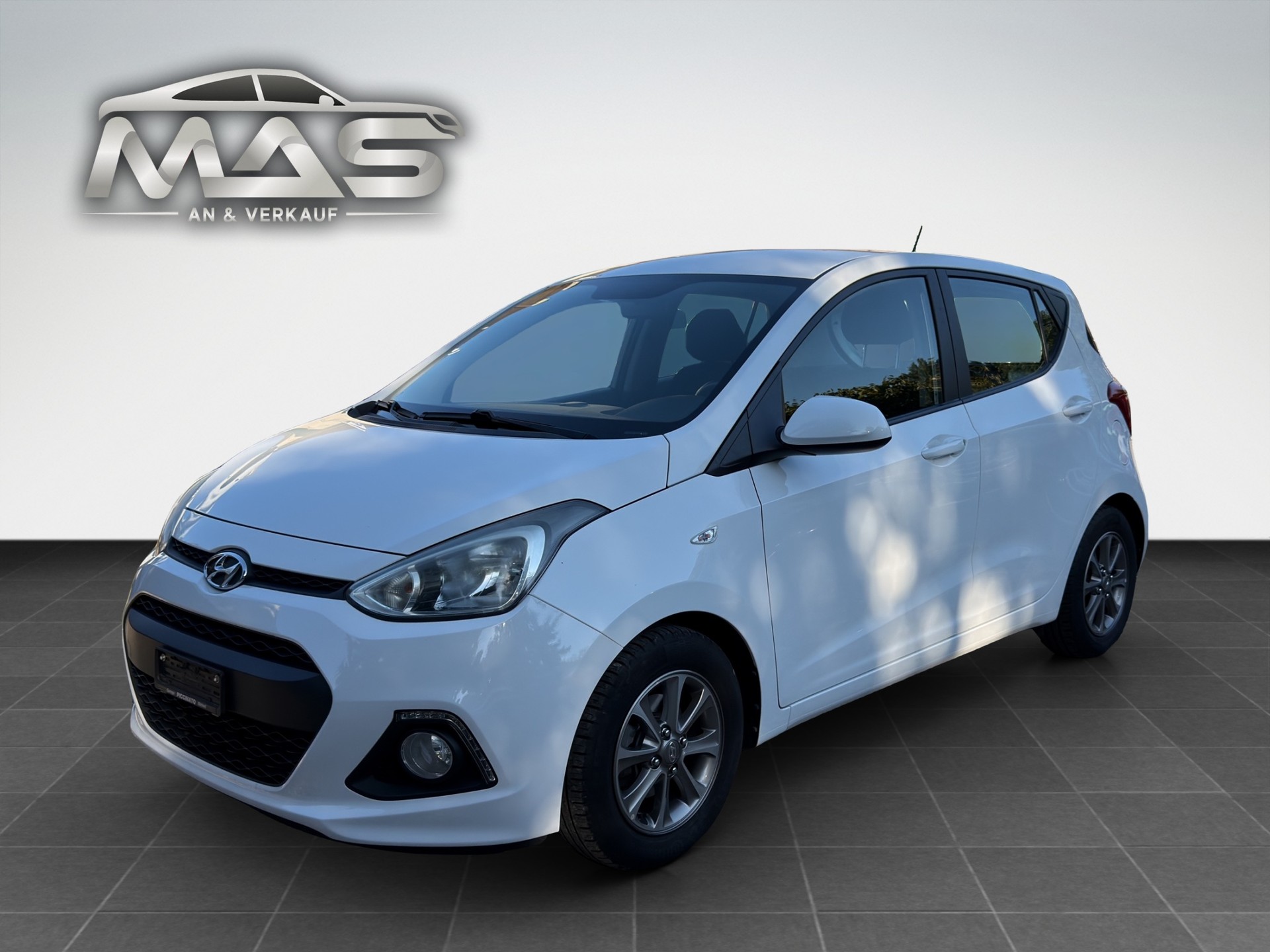 HYUNDAI i10 1.2 Vertex-image-0