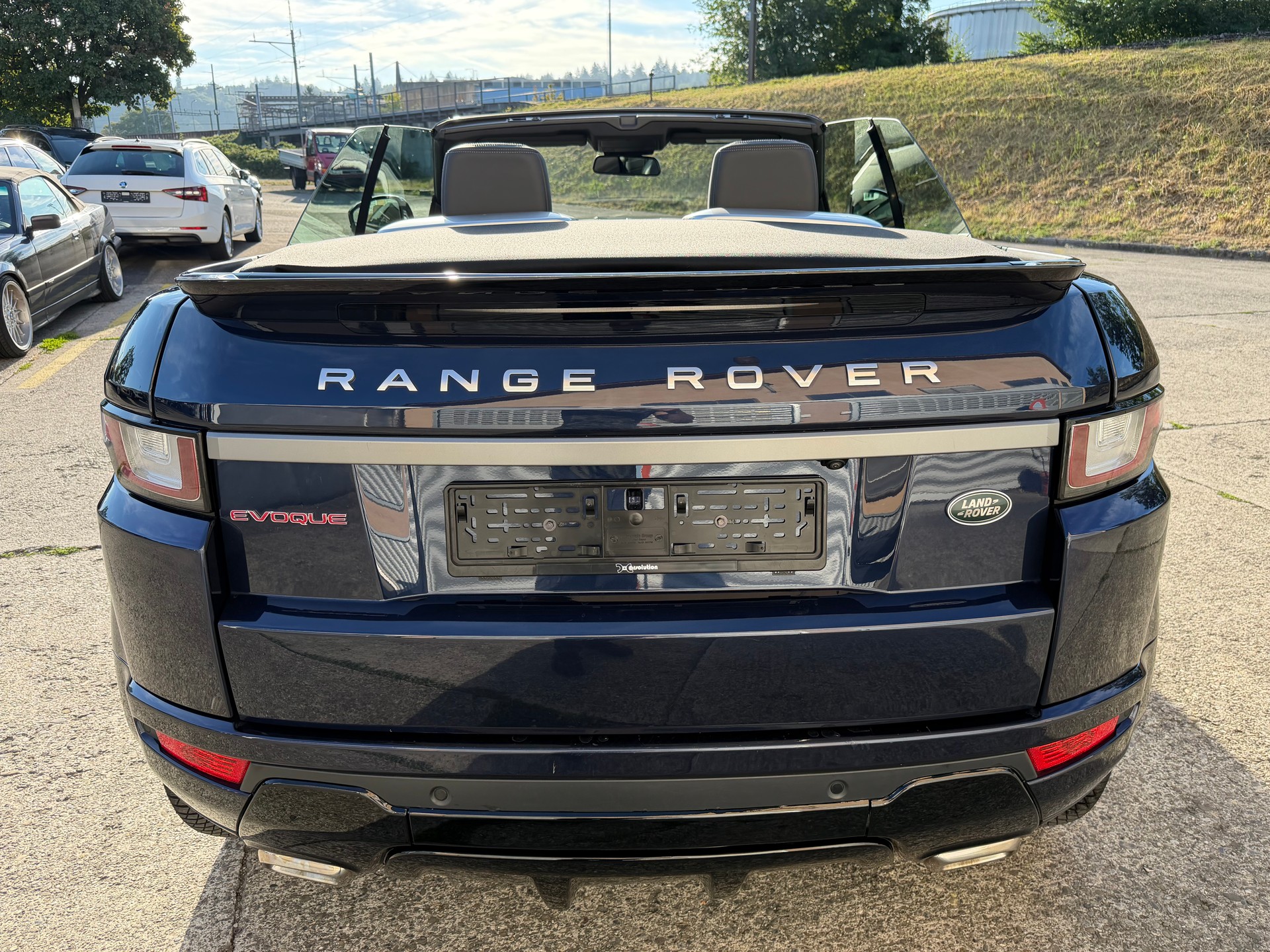 LAND ROVER Range Rover Evoque Conver. 2.0 TD4 HSE Dynamic AT9-image-3