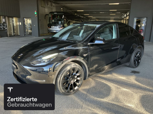 TESLA Model Y Long Range AWD-image-1