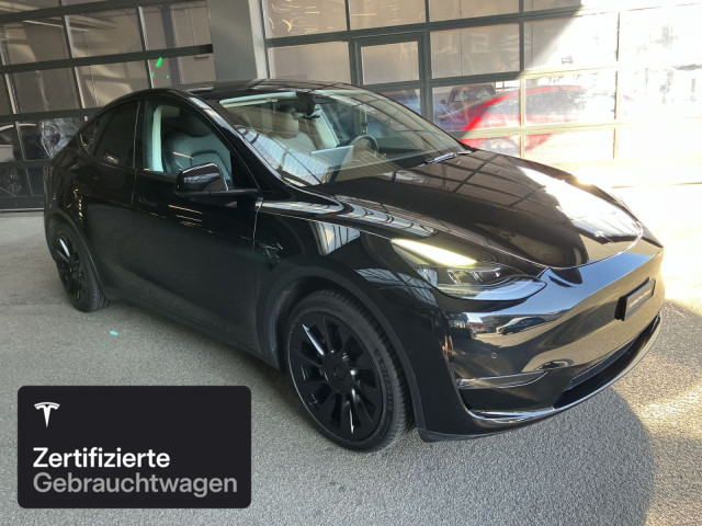 TESLA Model Y Long Range AWD-image-11