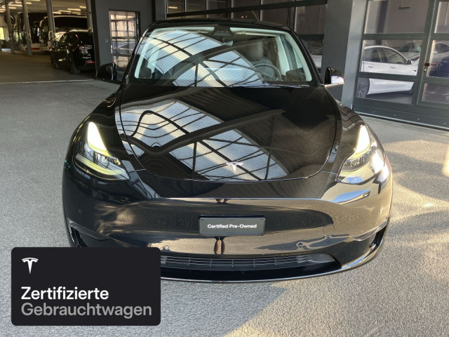 TESLA Model Y Long Range AWD-image-2