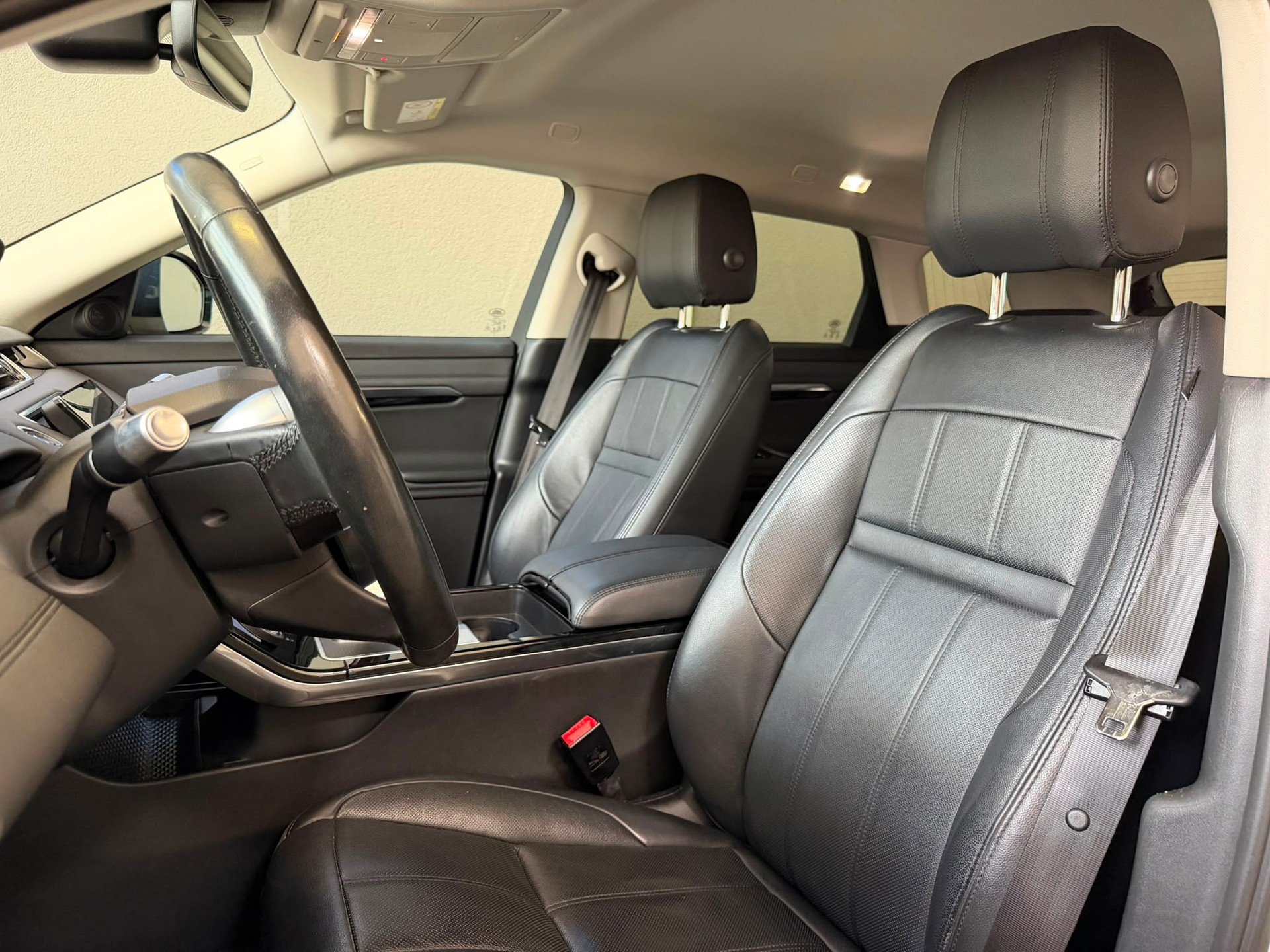 LAND ROVER Range Rover Evoque P 200 MHEV AT9-image-7