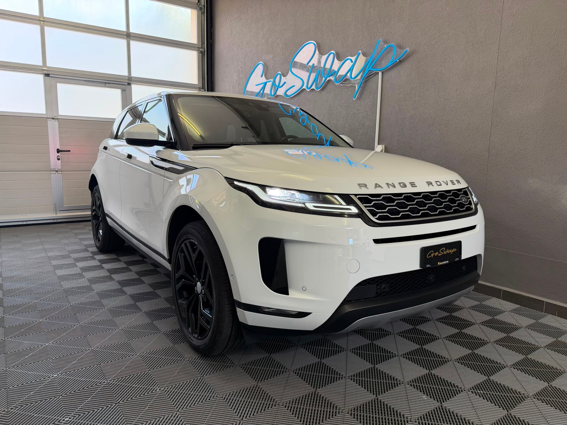 LAND ROVER Range Rover Evoque P 200 MHEV AT9-image-6