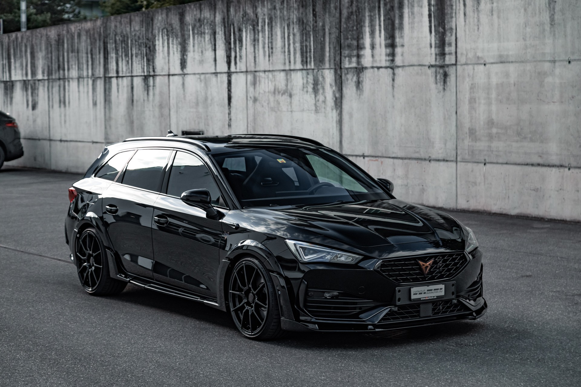 CUPRA JE LEON ST Widebody RS 310PS 4Drive DSG-image-4