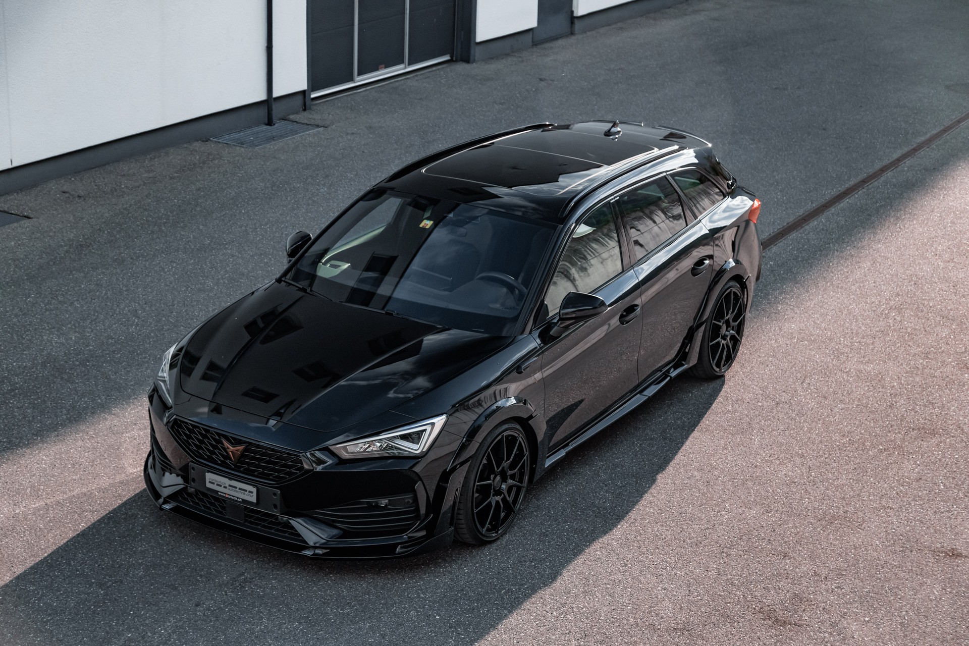 CUPRA JE LEON ST Widebody RS 310PS 4Drive DSG-image-2