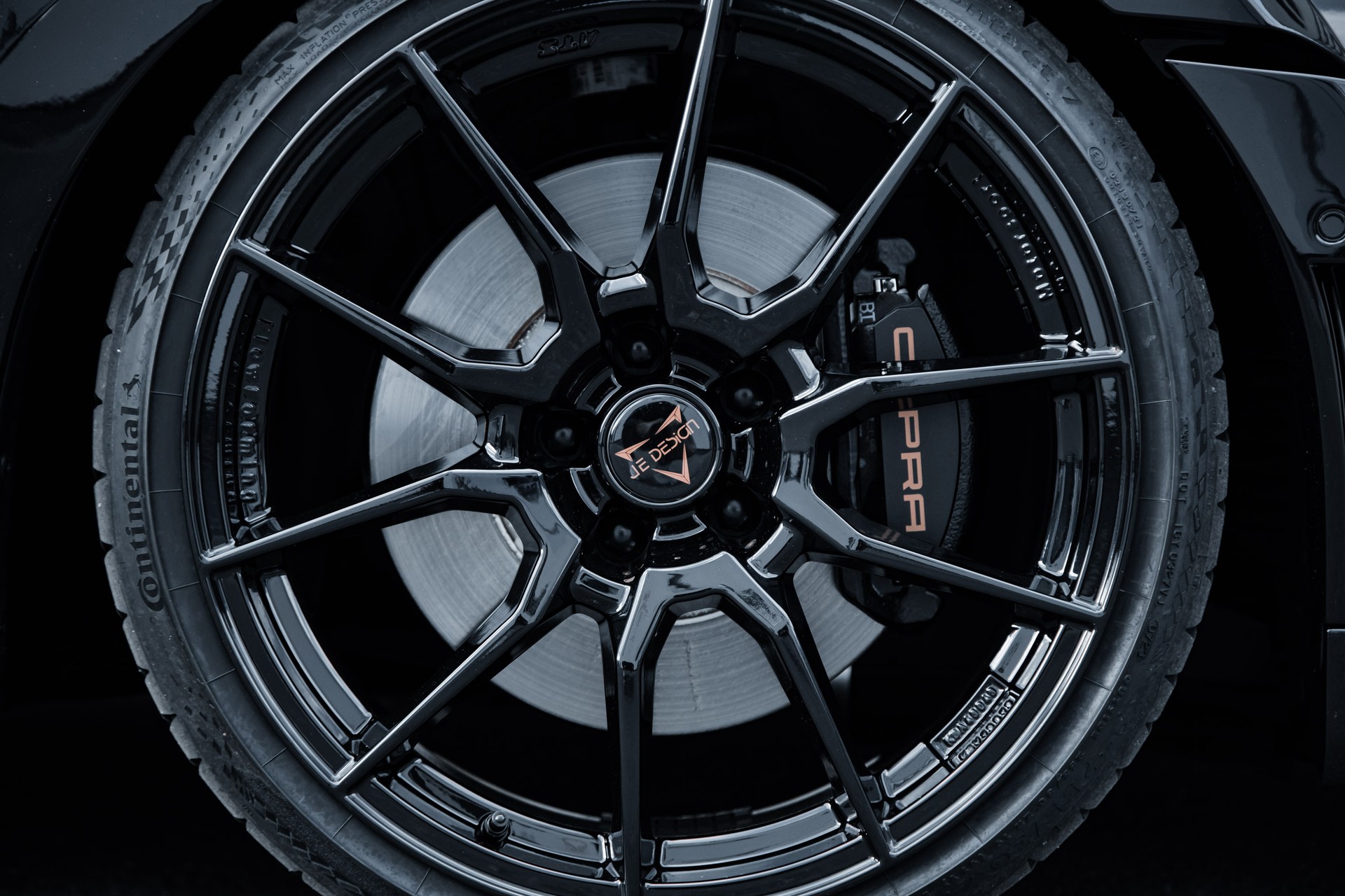 CUPRA JE LEON ST Widebody RS 310PS 4Drive DSG-image-24