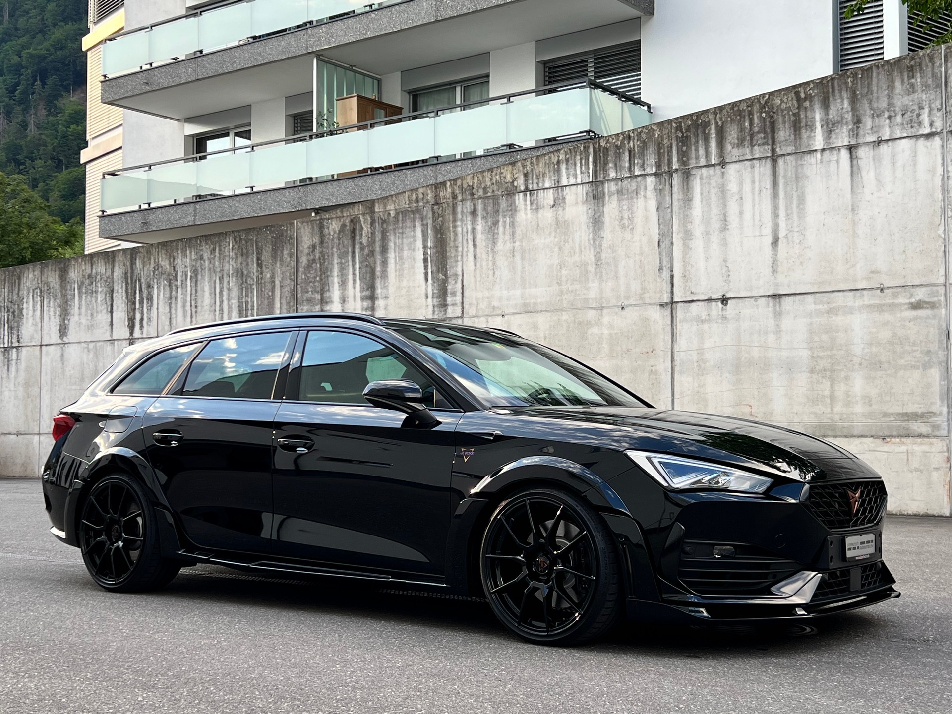 CUPRA JE LEON ST Widebody RS 310PS 4Drive DSG-image-27
