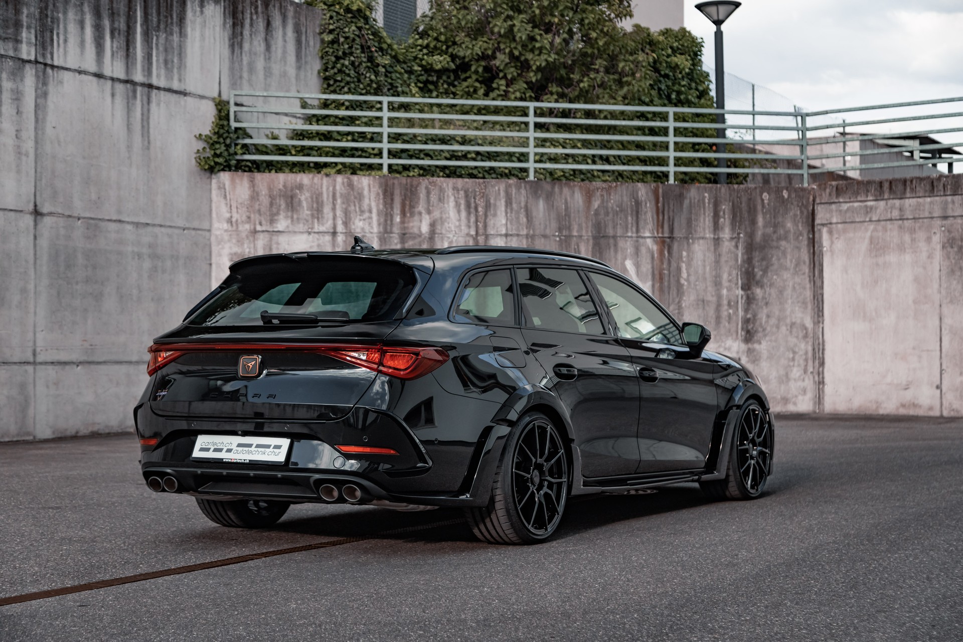 CUPRA JE LEON ST Widebody RS 310PS 4Drive DSG-image-6