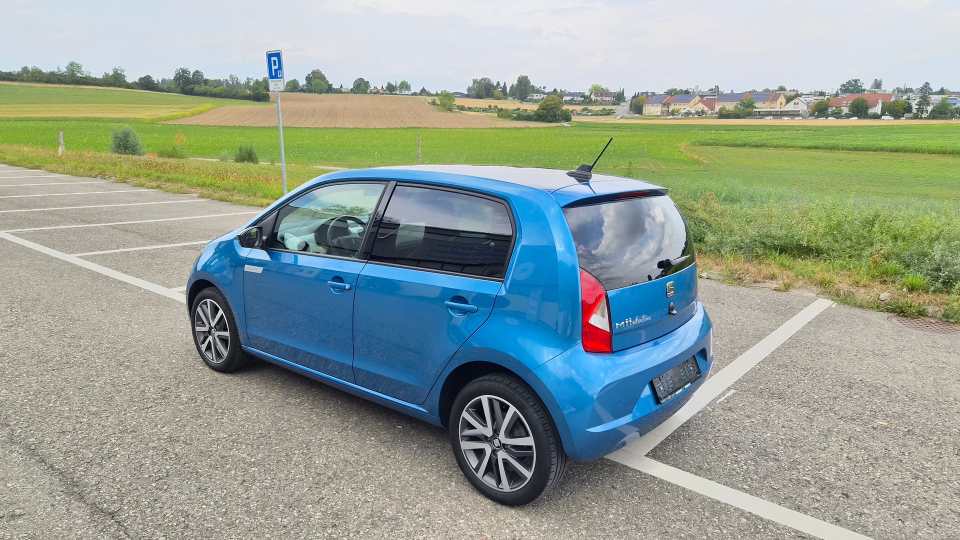 SEAT Mii electric PLUS-image-2