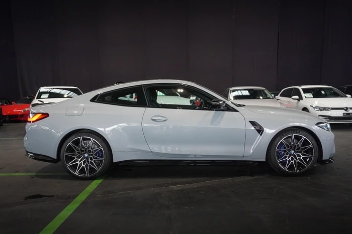 BMW M4 Coupé Competition-image-2