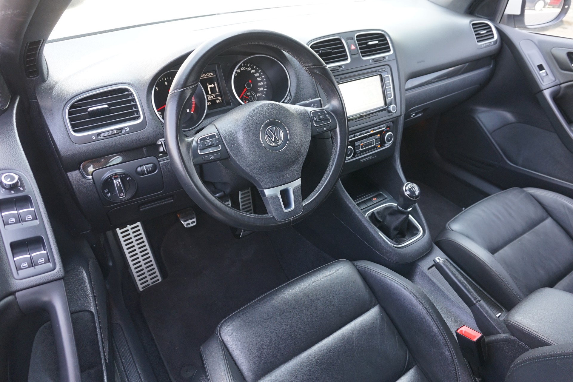VW Golf 1.4 TSI-image-22