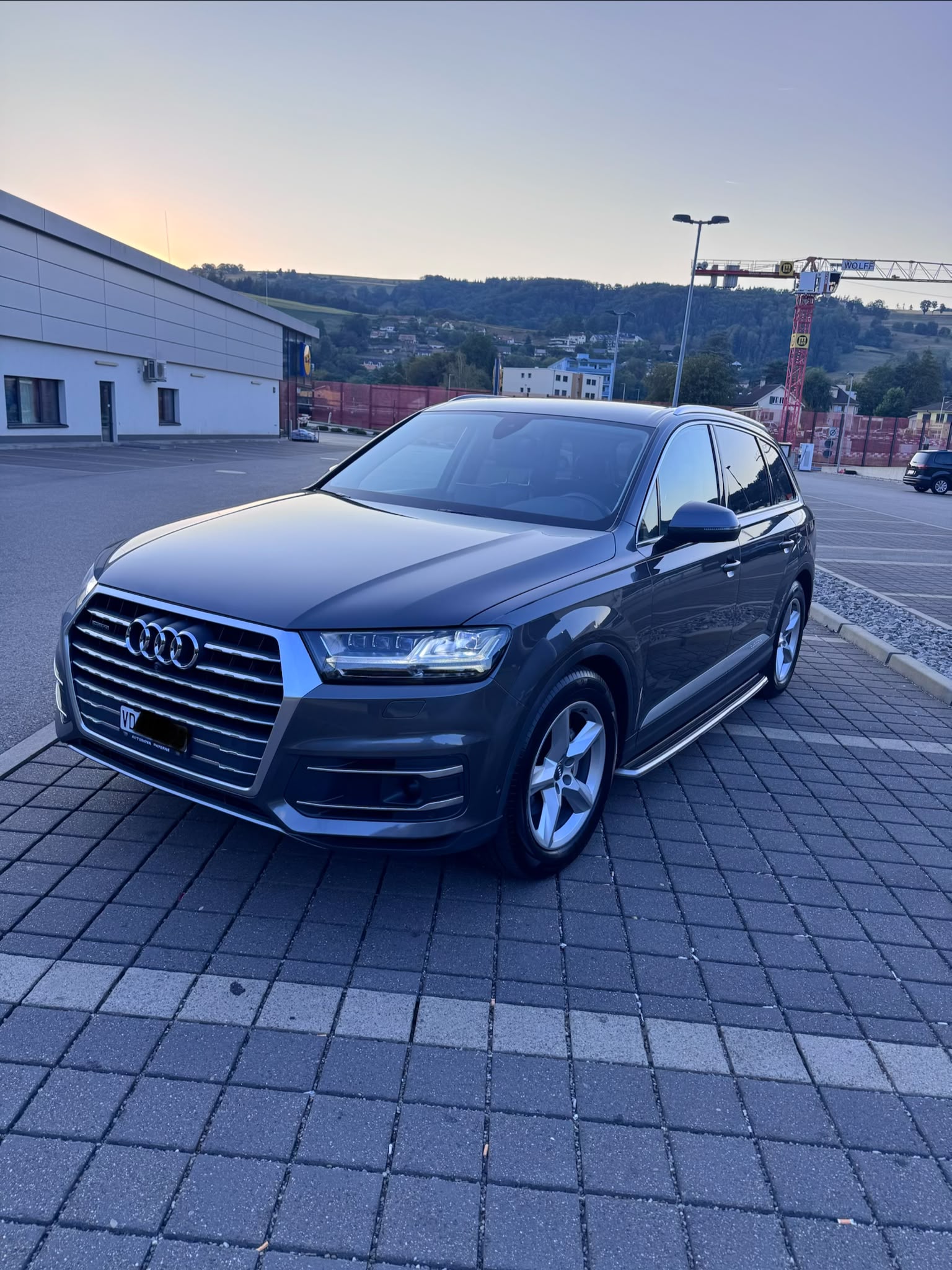 AUDI 3.0 V6 TDI 272 quattro T-Tronic-image-3