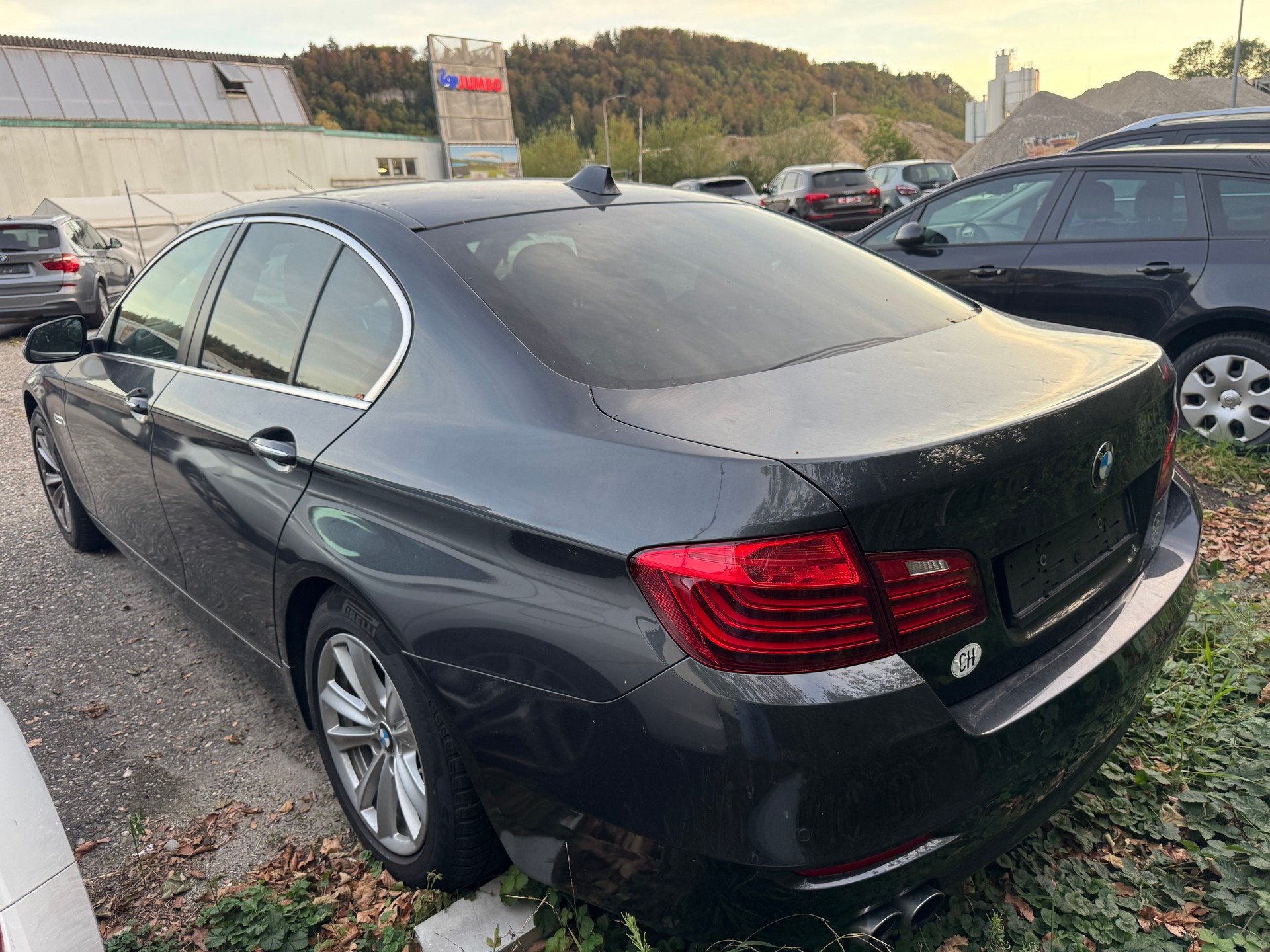 BMW 225-image-6