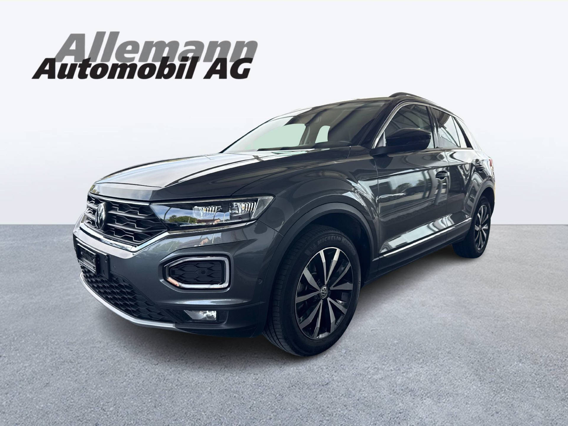 VW T-Roc 2.0 TSI Advance DSG 4motion-image-0