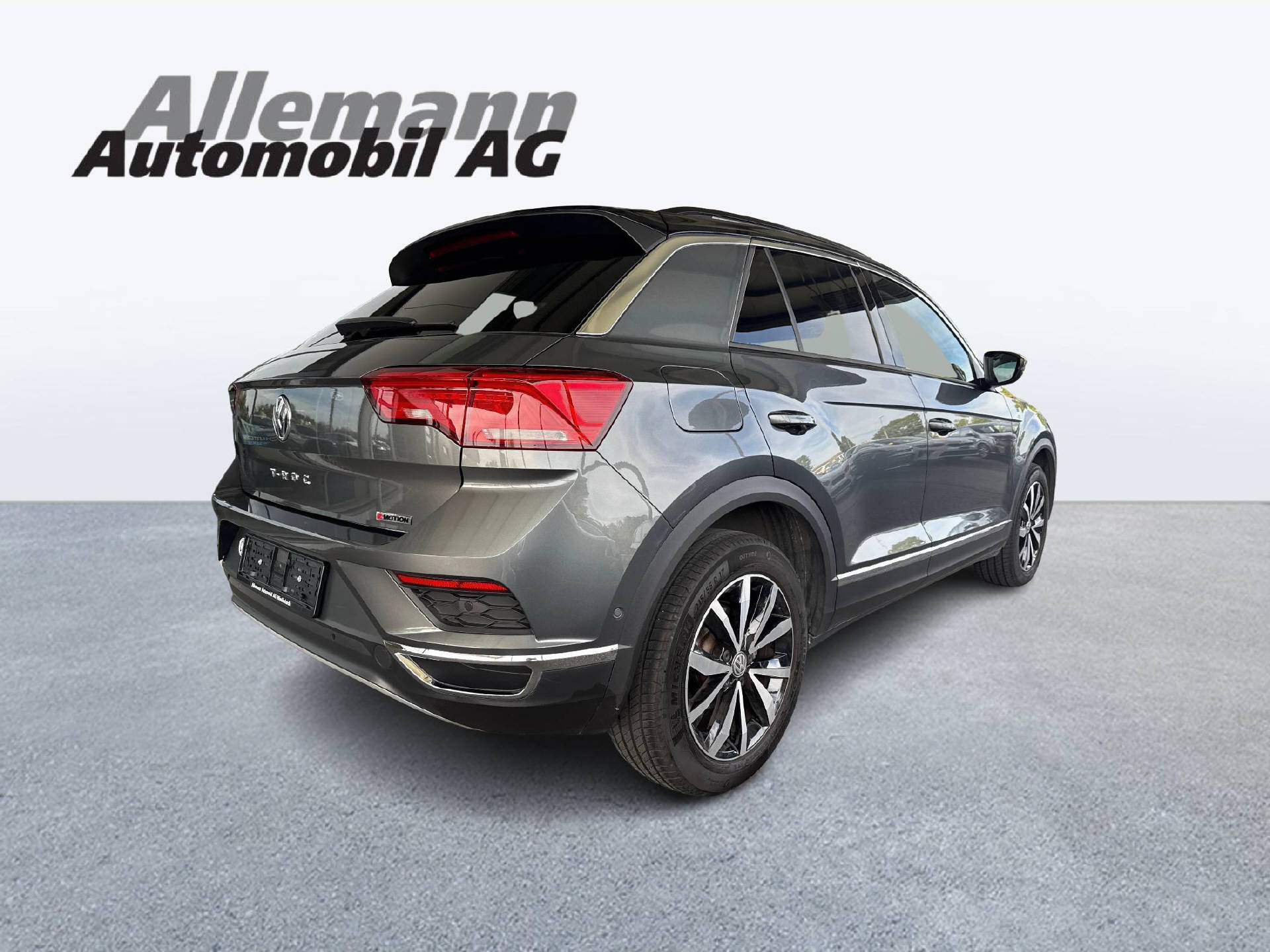 VW T-Roc 2.0 TSI Advance DSG 4motion-image-4
