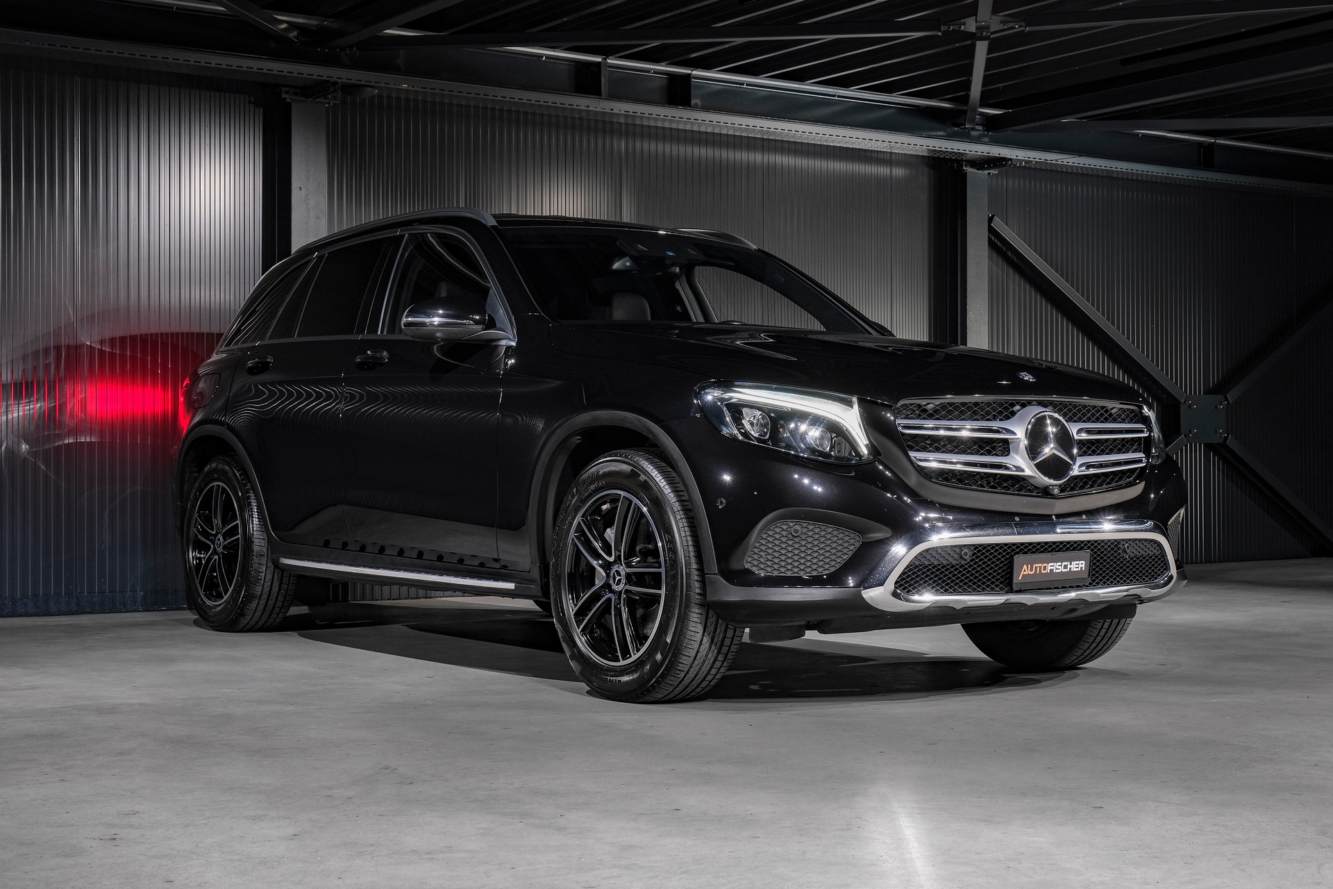 MERCEDES-BENZ GLC 250 Exclusive 4Matic 9G-Tronic-image-4