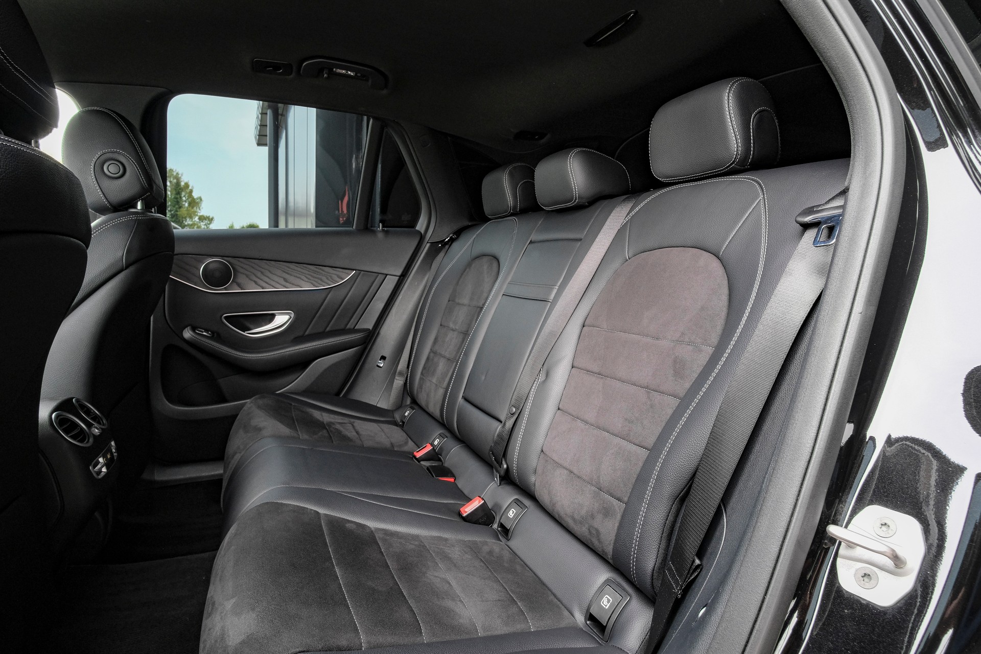 MERCEDES-BENZ GLC 250 Exclusive 4Matic 9G-Tronic-image-11