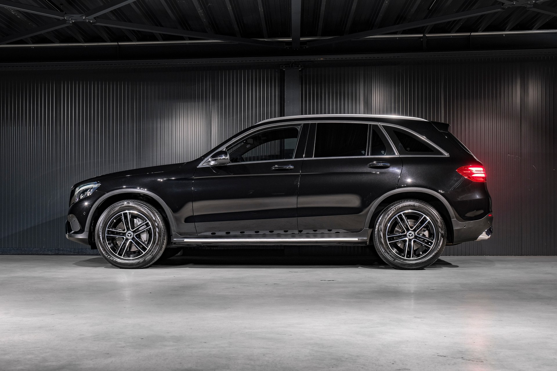 MERCEDES-BENZ GLC 250 Exclusive 4Matic 9G-Tronic-image-8