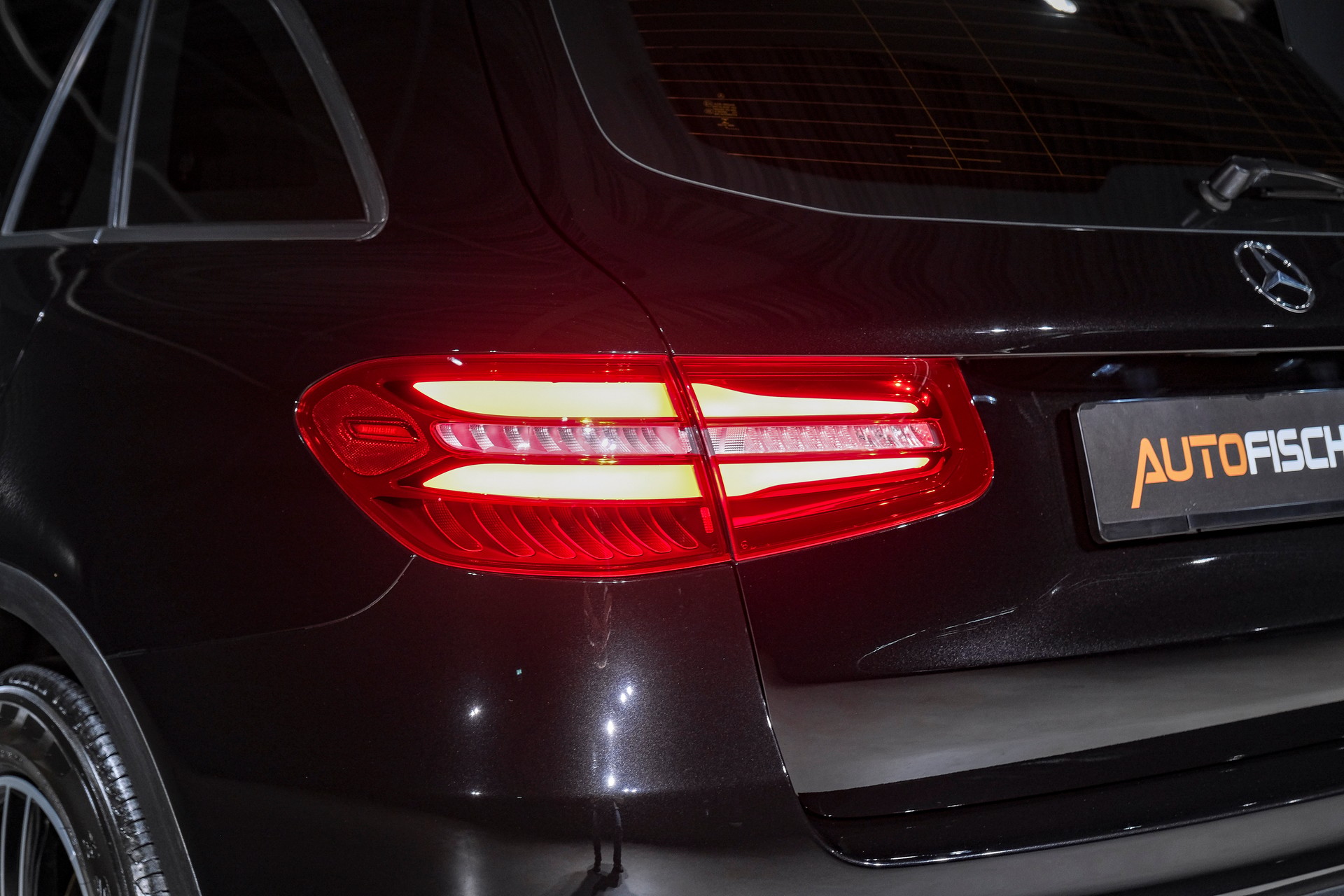 MERCEDES-BENZ GLC 250 Exclusive 4Matic 9G-Tronic-image-27