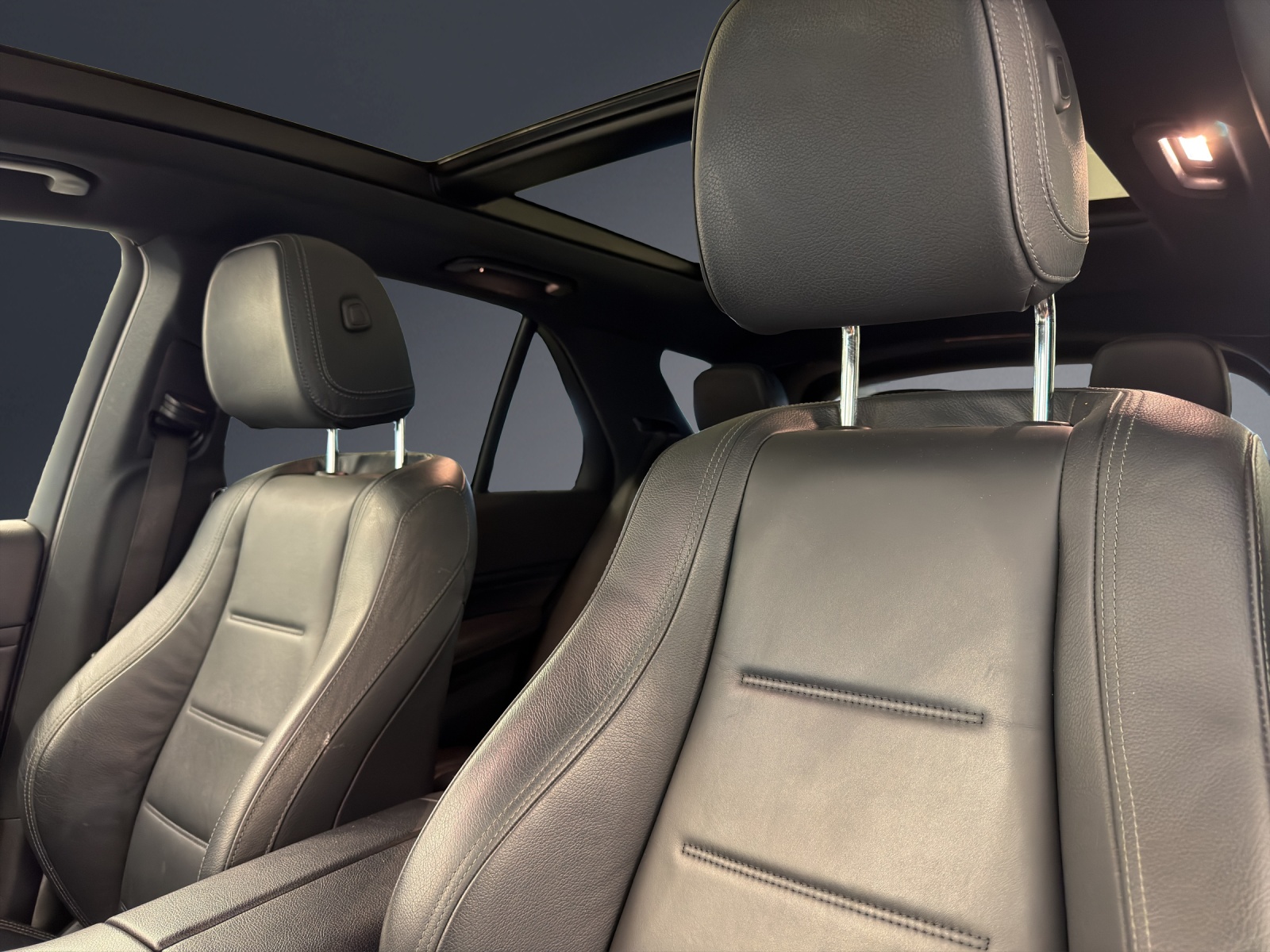 MERCEDES-BENZ GLE 300 d 4Matic-image-7