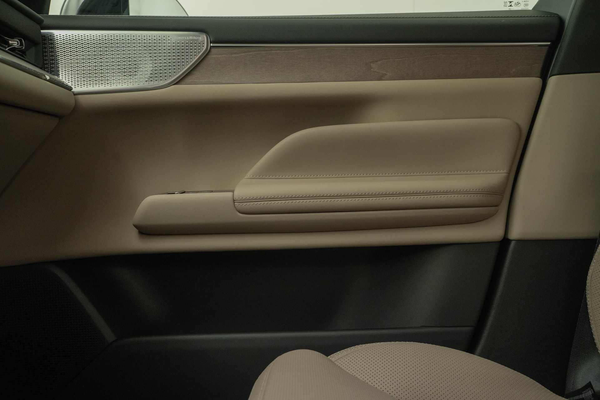 VOLVO ES90 Twin Ultra AWD-image-13