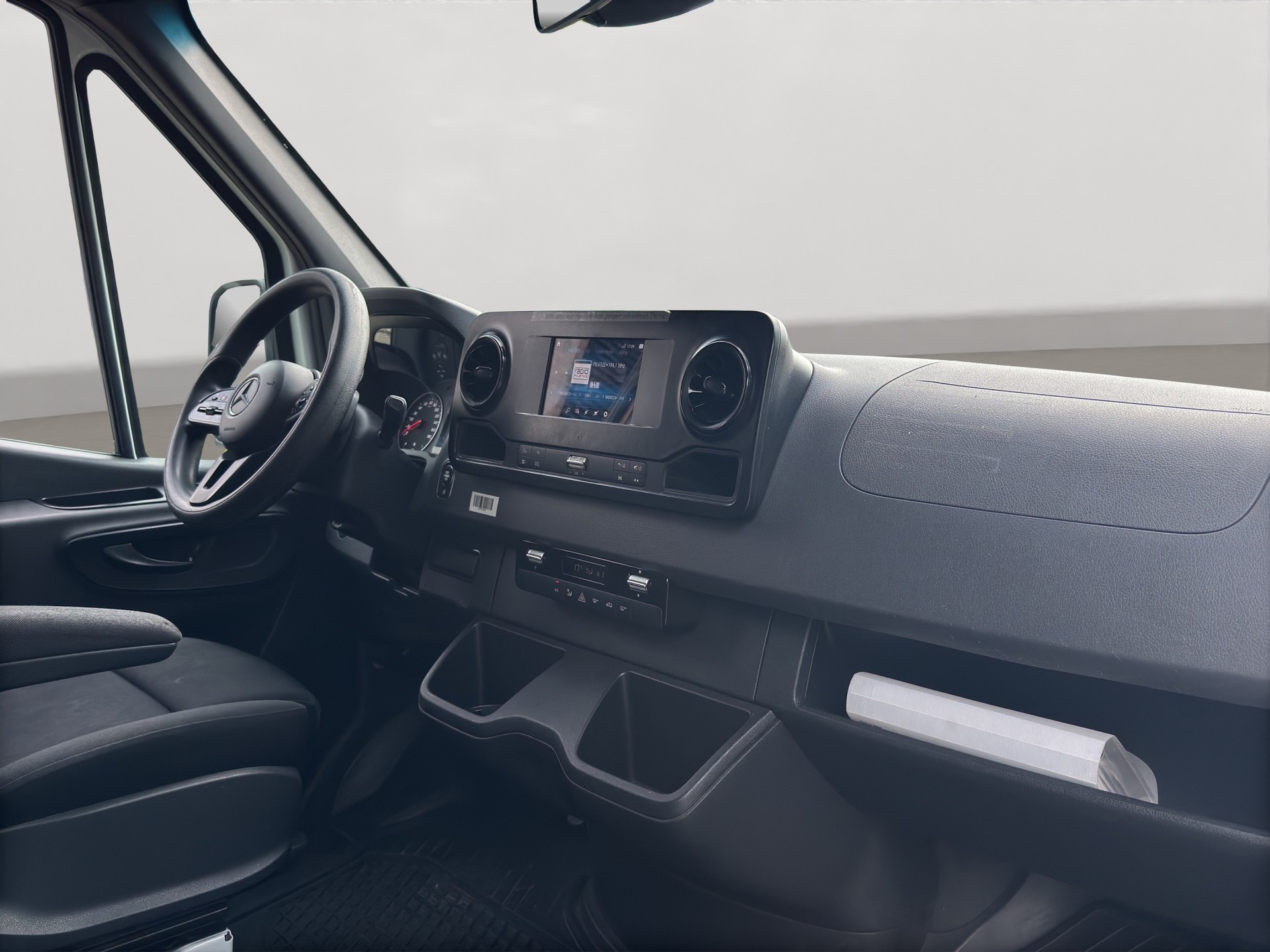 MERCEDES-BENZ Sprinter 314 CDI Worker Standard A-image-9