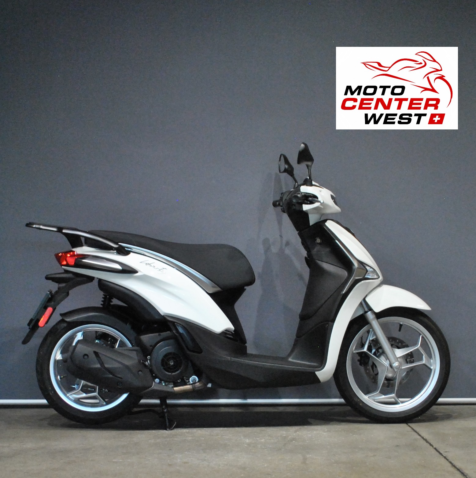 PIAGGIO Liberty 125 E5+-showroom-element-1