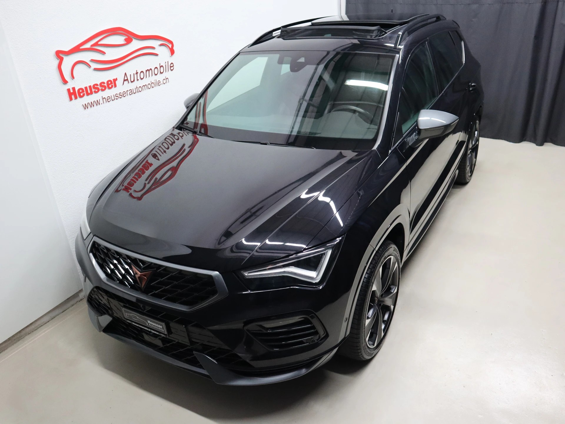 CUPRA Ateca 2.0TSI VZ 4Drive DSG - Panorama - Navi - Beats - Sportsitze - Sitzmemory - 360° Kamera - AHK - 300 PS-image-2