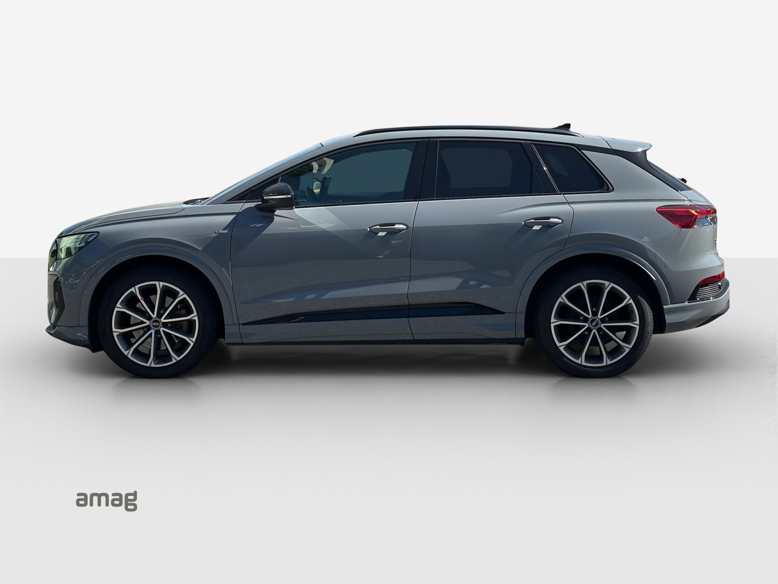 AUDI Q4 e-tron 50 quattro-image-1