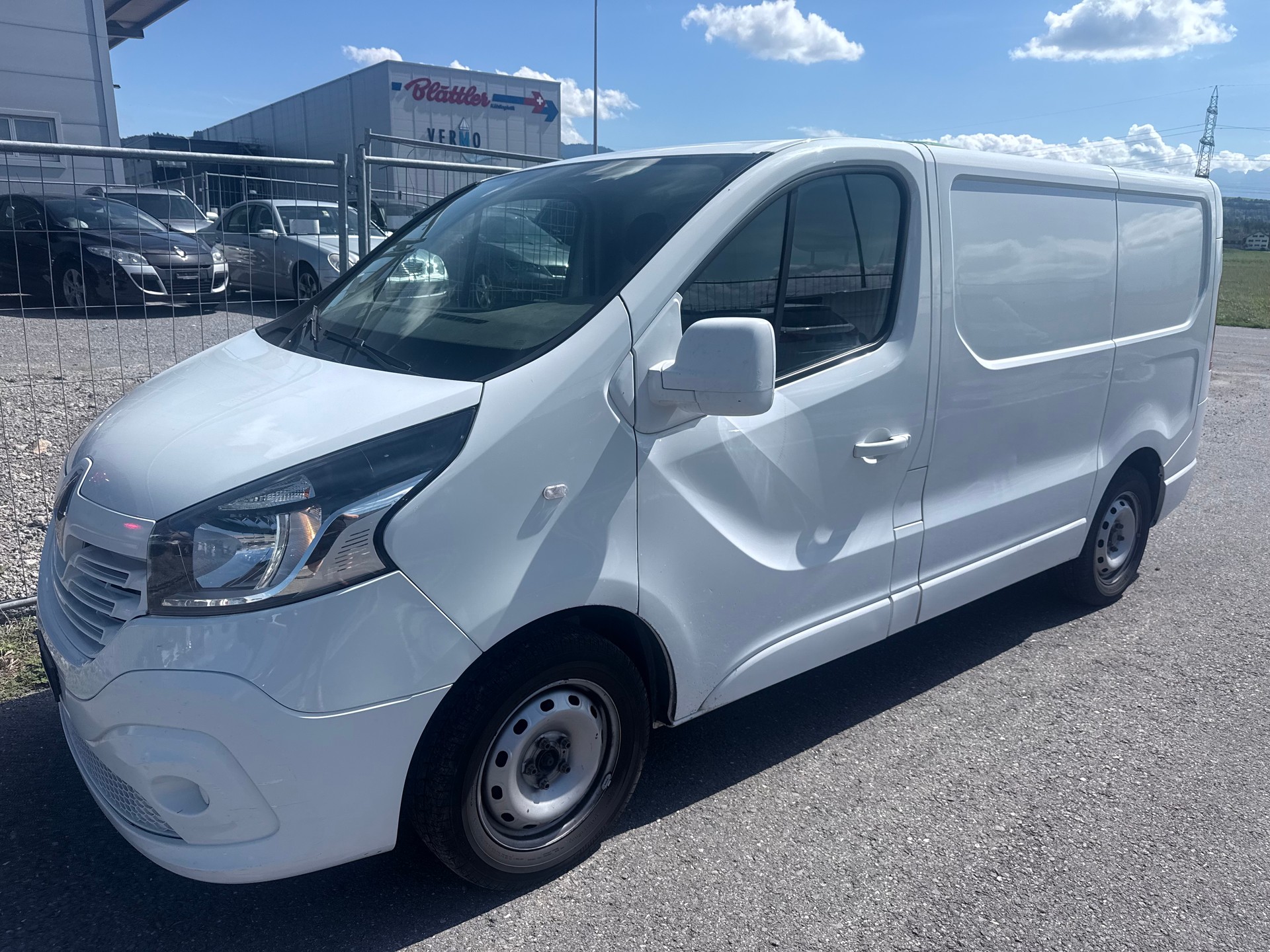 RENAULT Trafic 1.6 dCi 90 2.9t Business L1H1-image-0