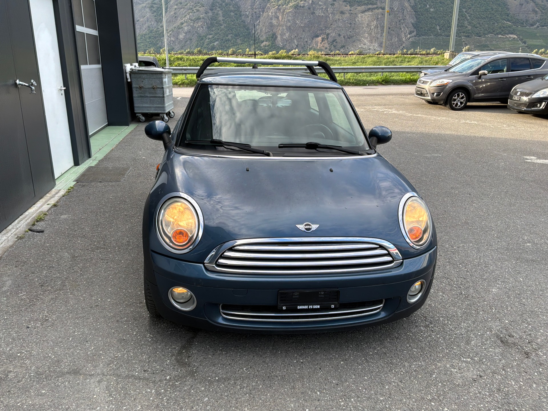 MINI Cooper-image-1