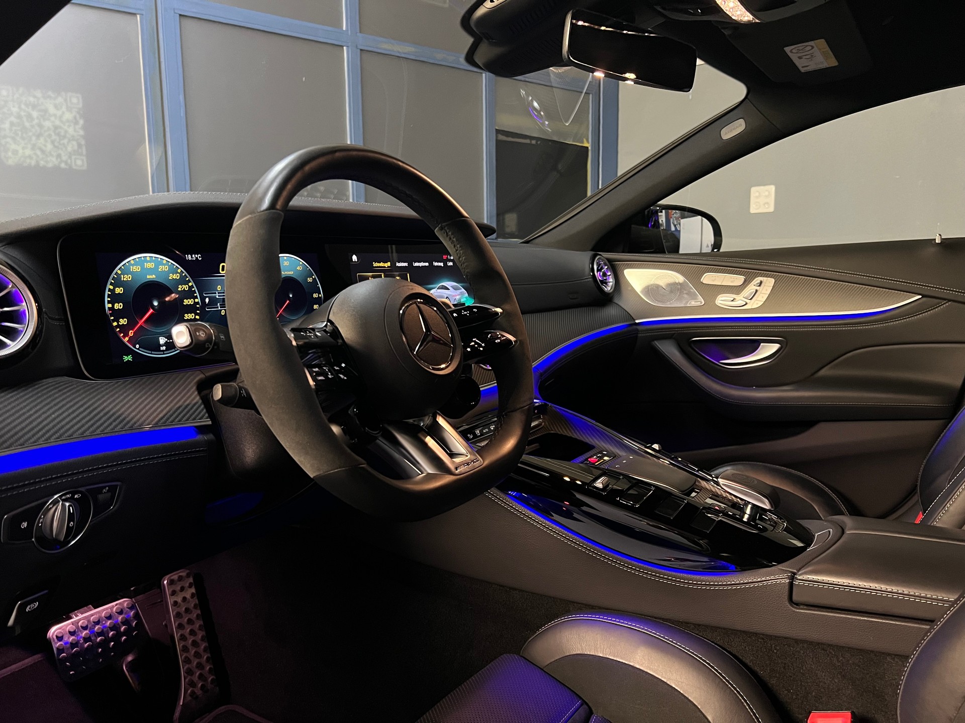 MERCEDES-BENZ AMG GT 4 63 S 4Matic+ E Performance MCT*Gratis Service bis 100'000KM* *Garantie*-image-10