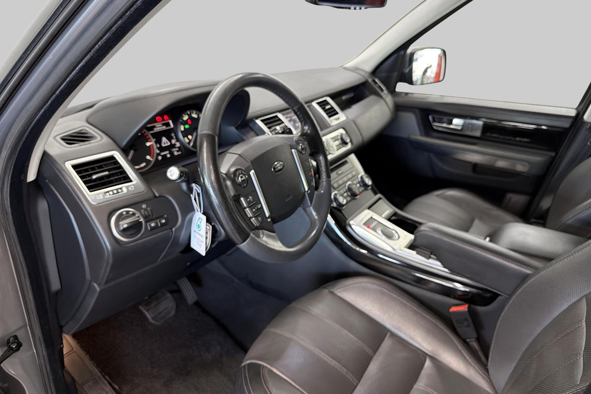 LAND ROVER Range Rover Sport 3.0 TDV6 Autobiography Automatic-image-8