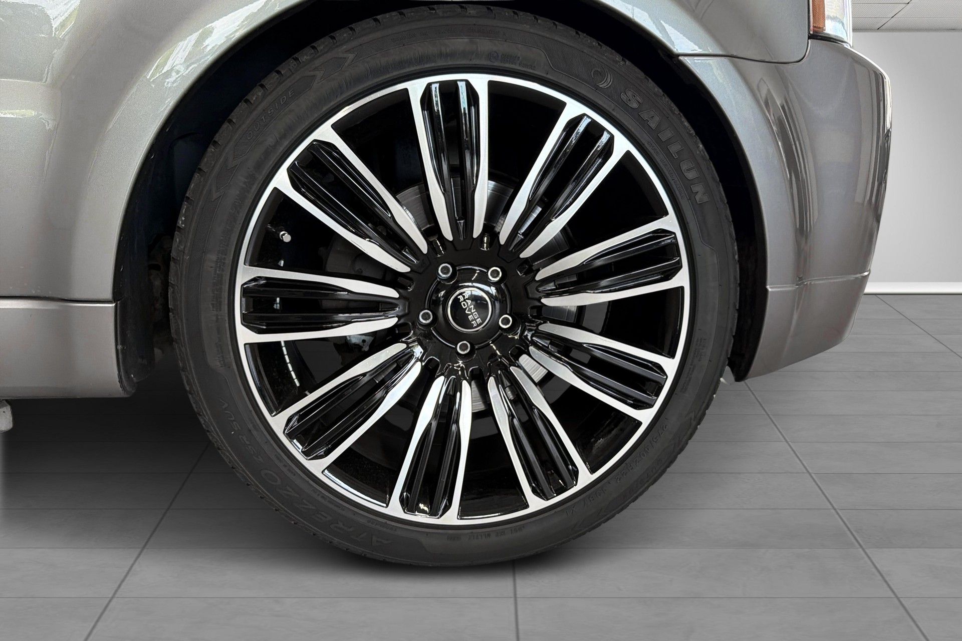 LAND ROVER Range Rover Sport 3.0 TDV6 Autobiography Automatic-image-3