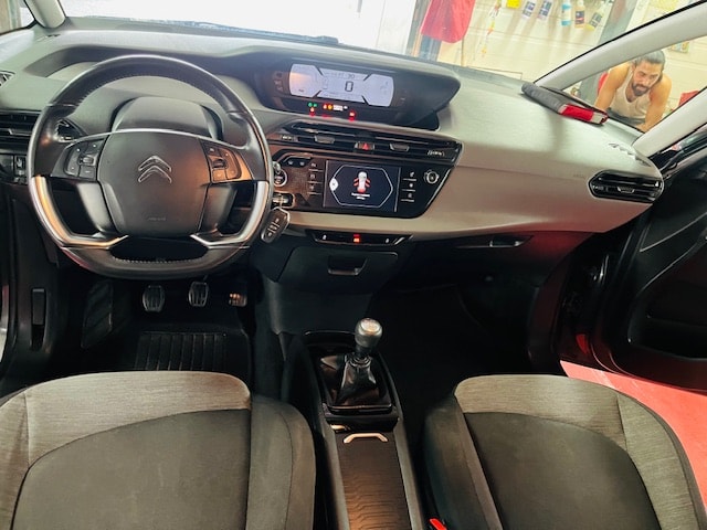 CITROEN Grand C4 Picasso 1.2 Pure Tech Live-image-13