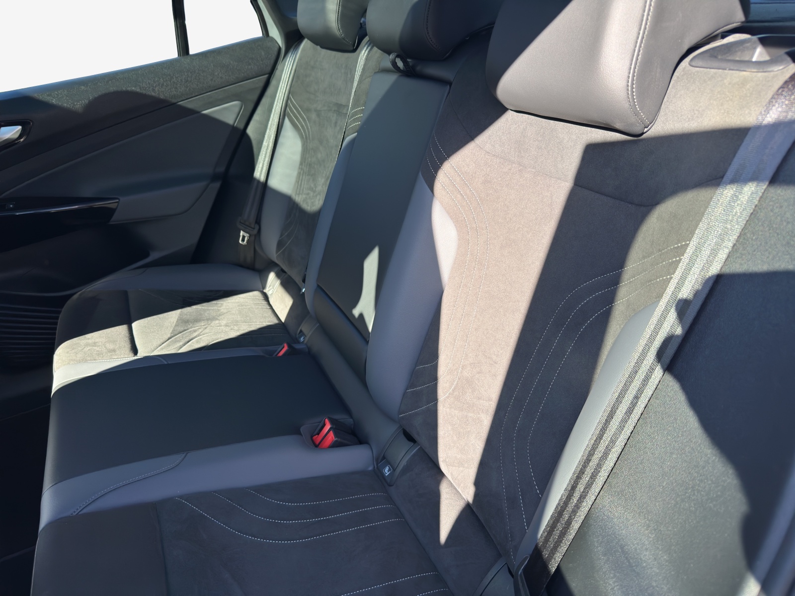 VW ID.4 Pro Performance 77 kWh-image-12
