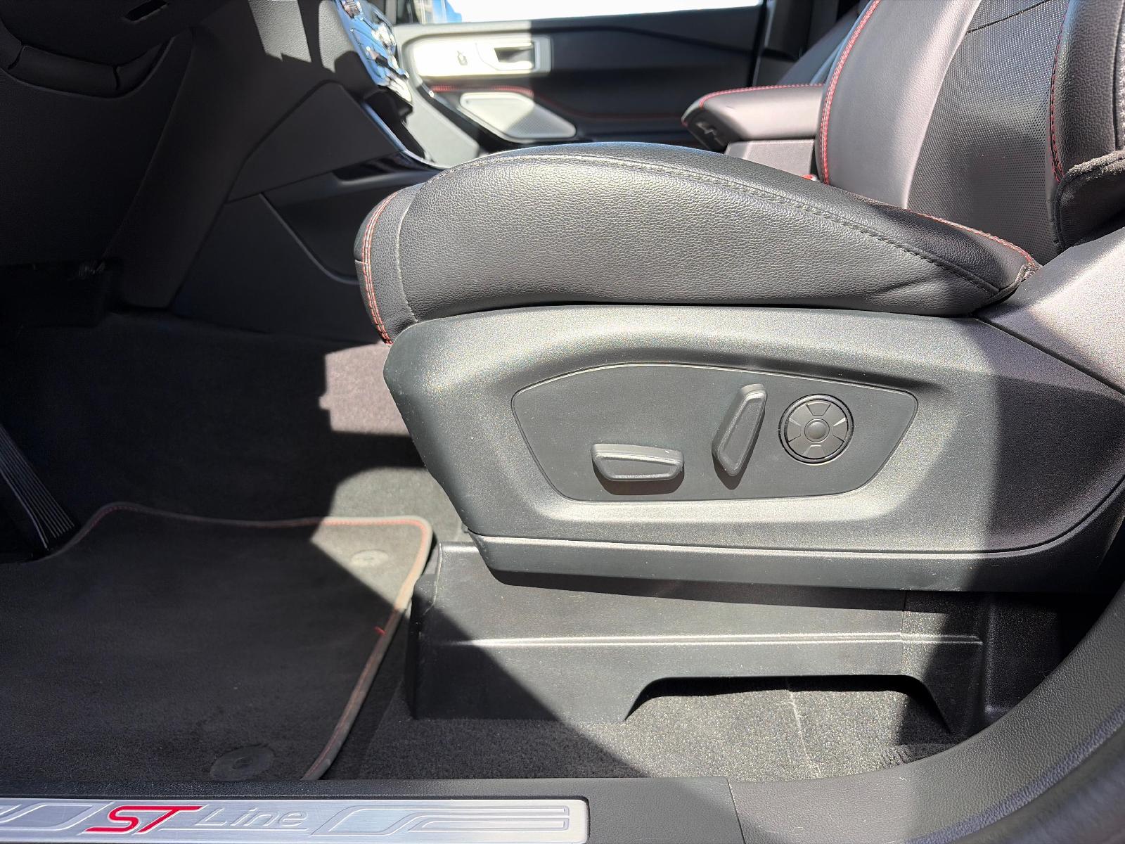 FORD Explorer 3.0 V6 Plug-in Hybrid ST-Line-image-11