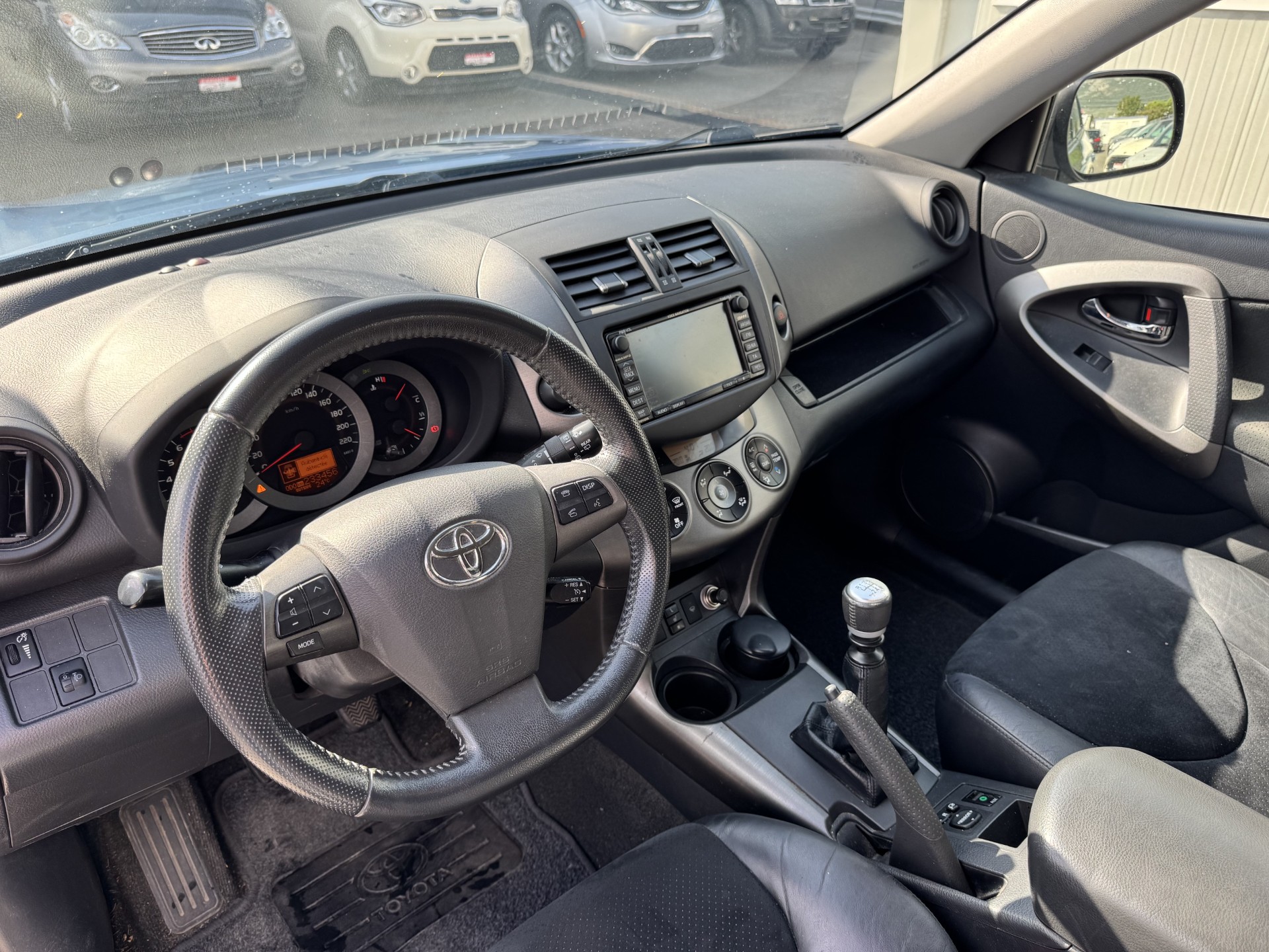 TOYOTA RAV-4 2.0 16V Linea Luna-image-8