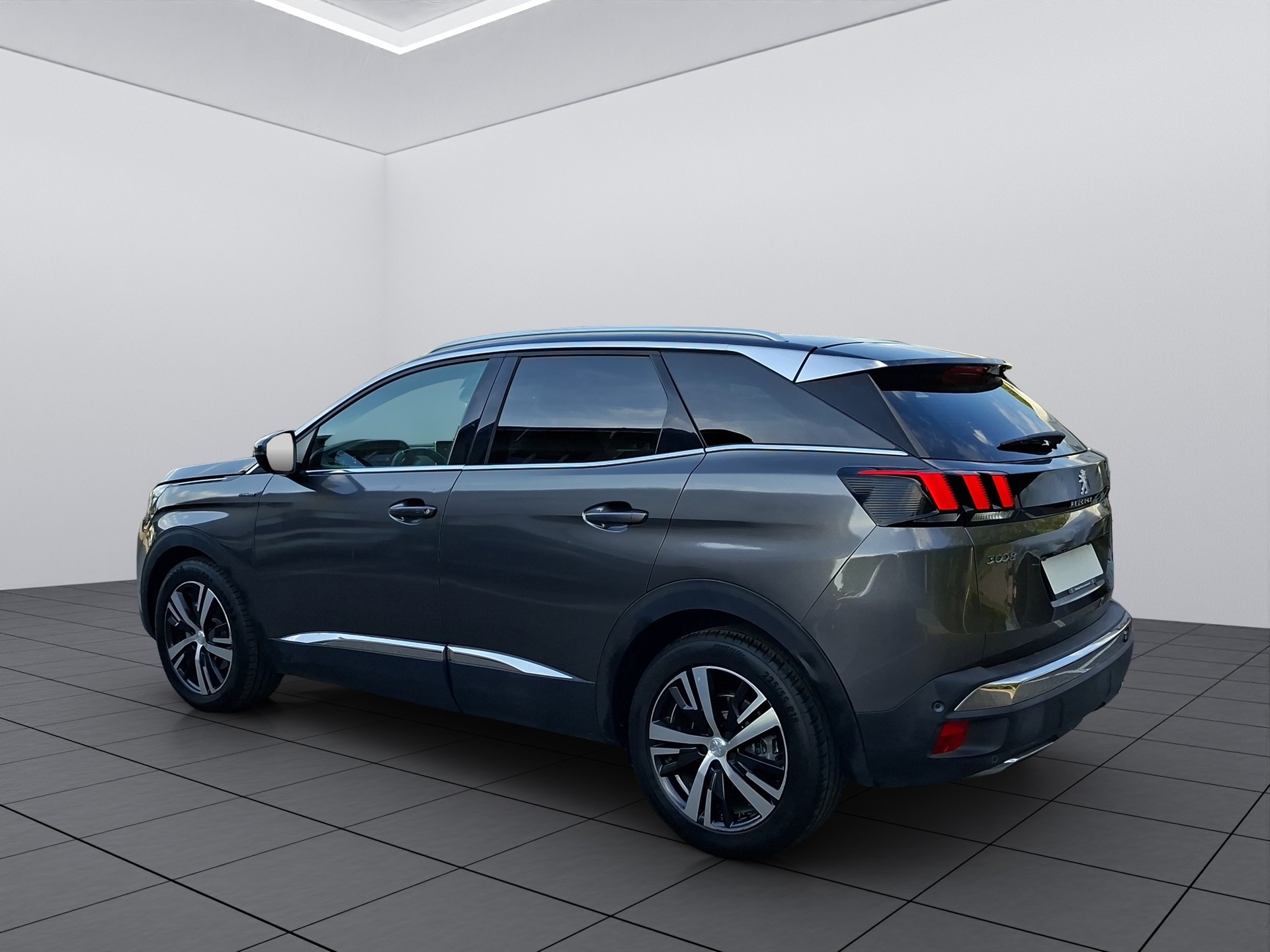PEUGEOT 3008 1.2 PureTech GT Line-image-2
