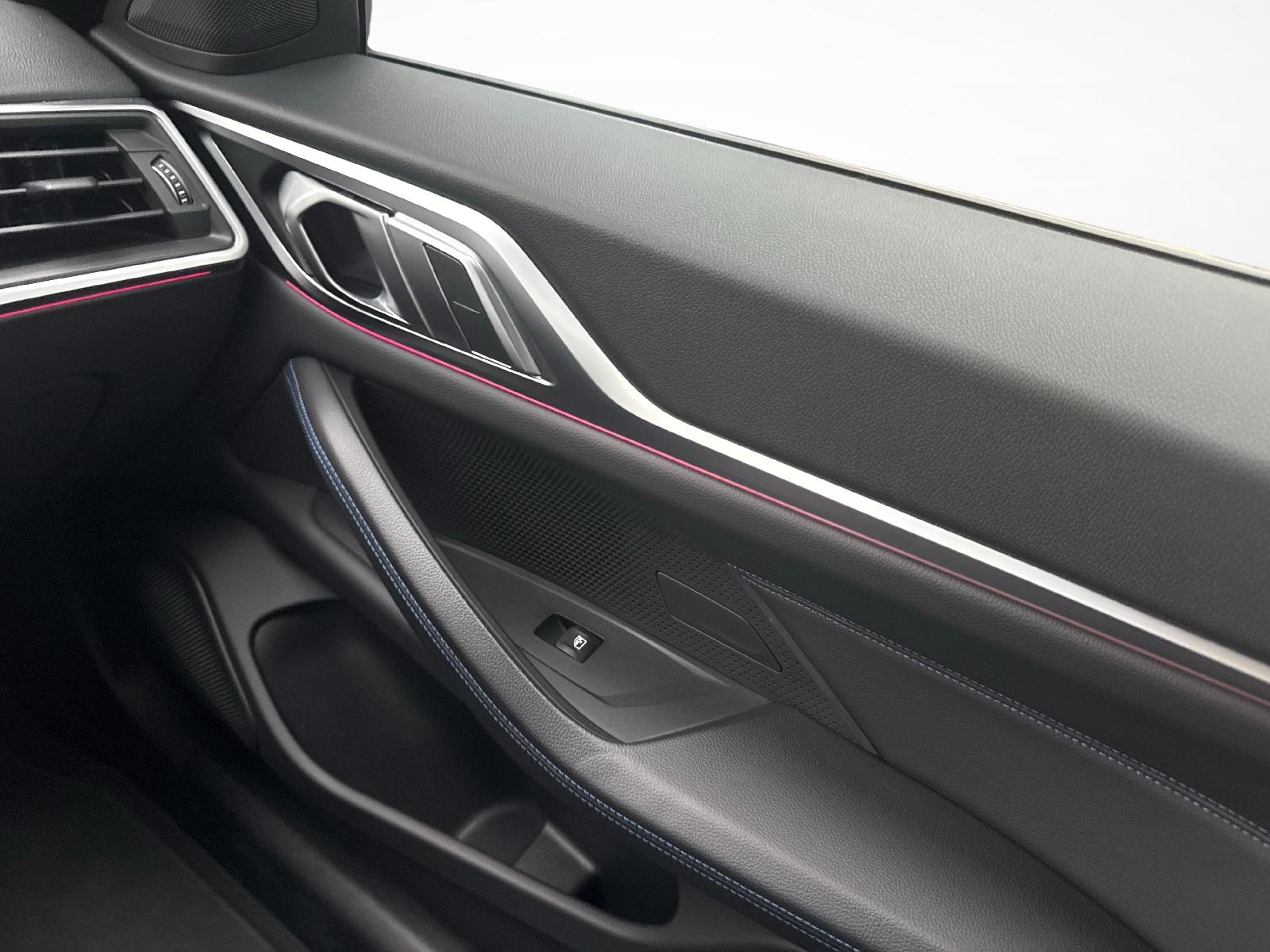 BMW i4 eDrive40-image-17