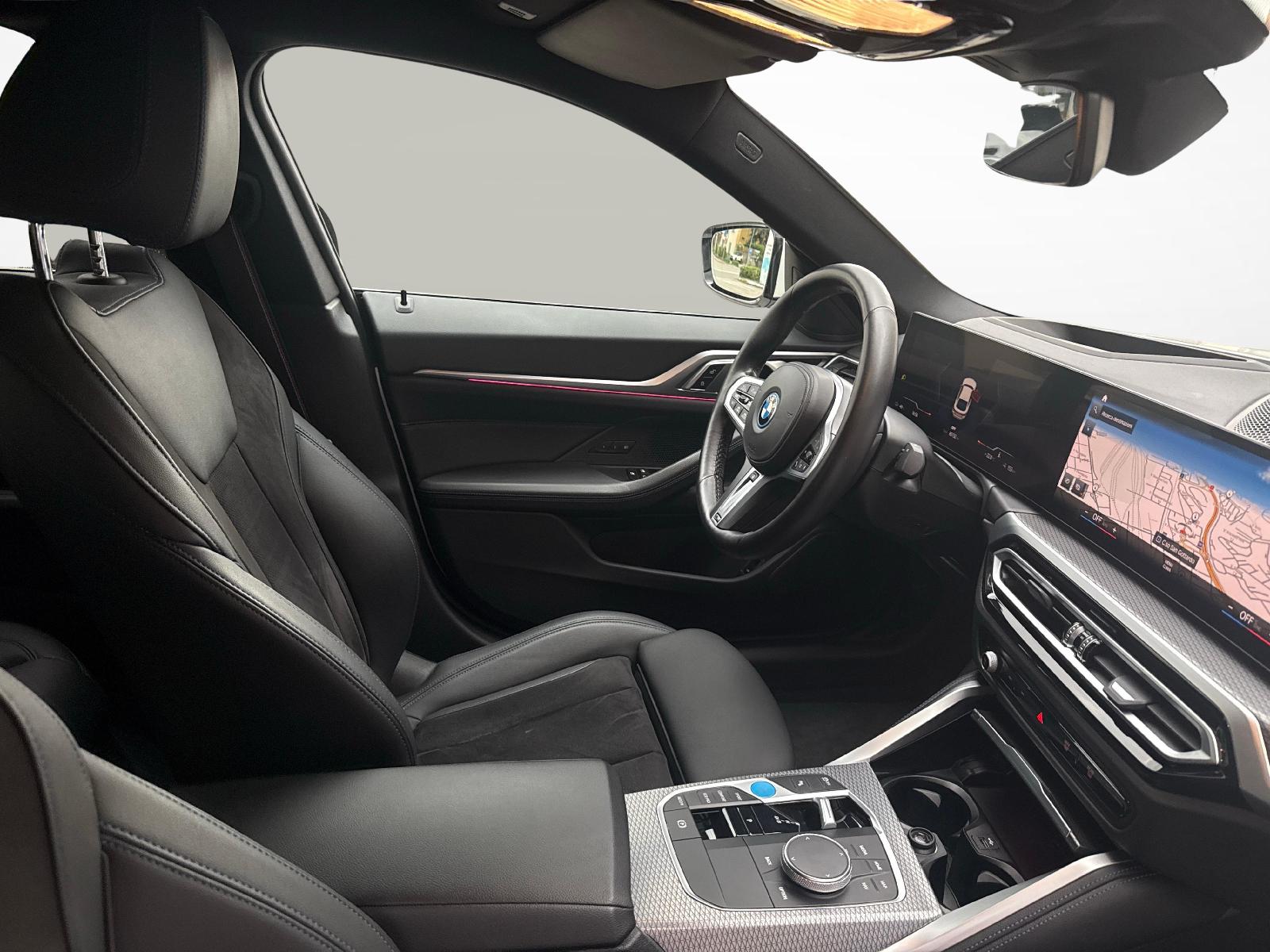 BMW i4 eDrive40-image-11