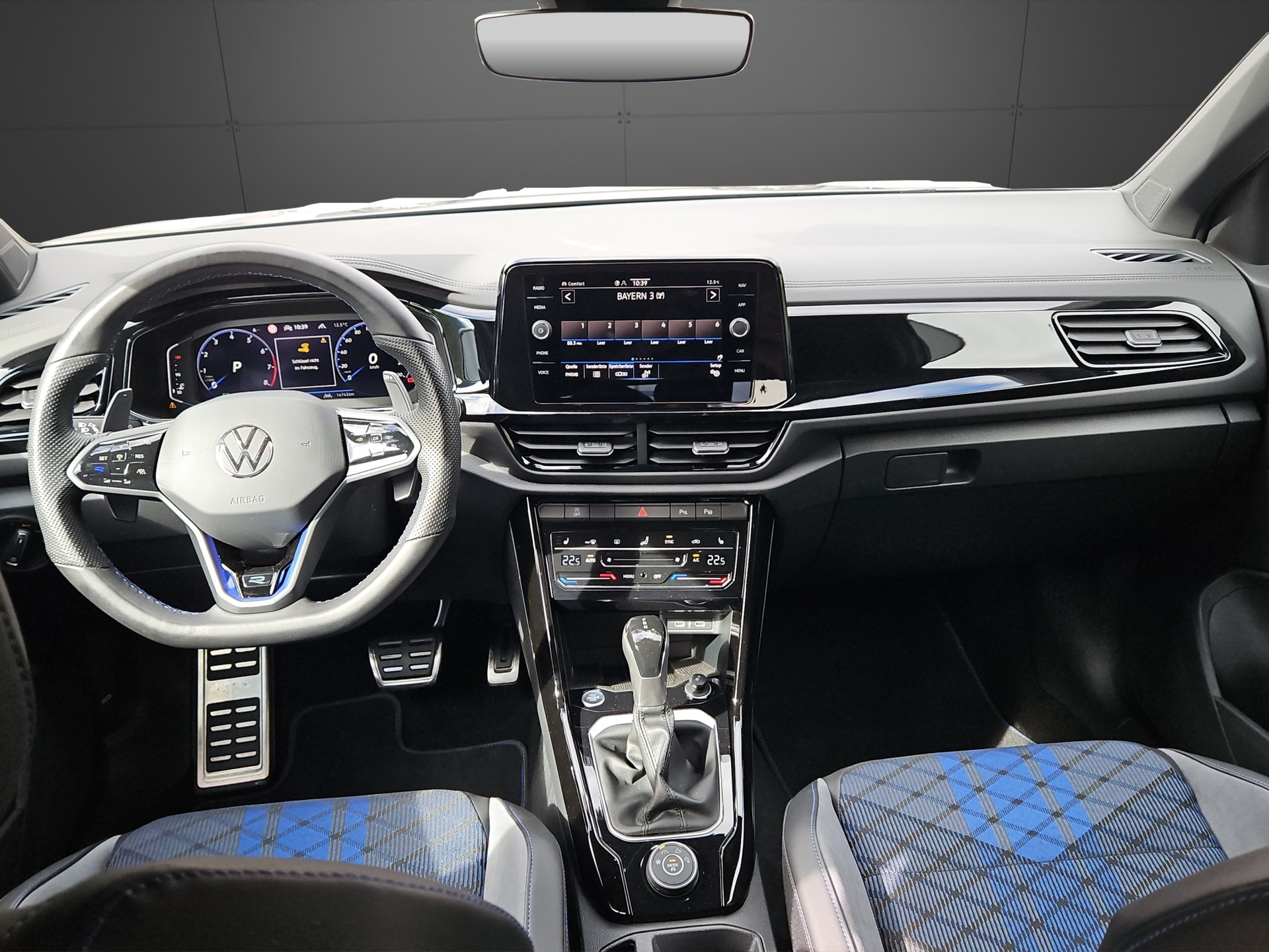 VW T-Roc 2.0 TSI R DSG 4Motion-image-19