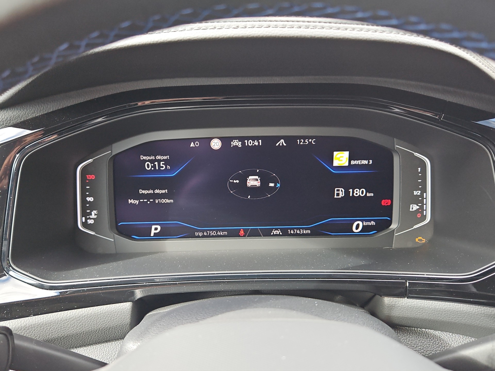 VW T-Roc 2.0 TSI R DSG 4Motion-image-20